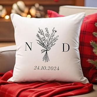 Personalized Mr and Mrs Pillows, Wedding Gifts for Couples with Name, Hubby Wifey Pillow Cases, Bridal Shower Gifts Valentines' Day for Her (Mr & Mrs-01)