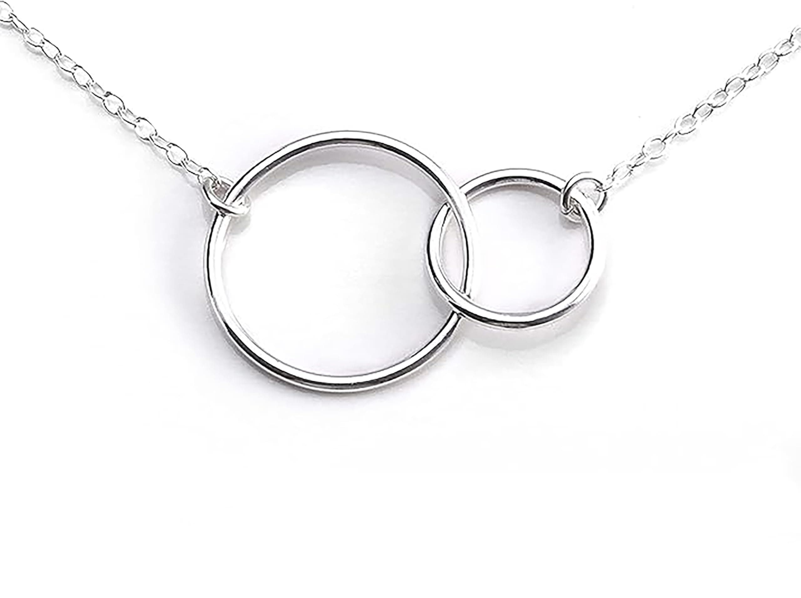Pure 925 Sterling Silver Mother Daughter Interlocking Circle Necklace - Infinity Mothers Day Gift, Mother of the Bride Gift, Great Necklace for Teen Daughter
