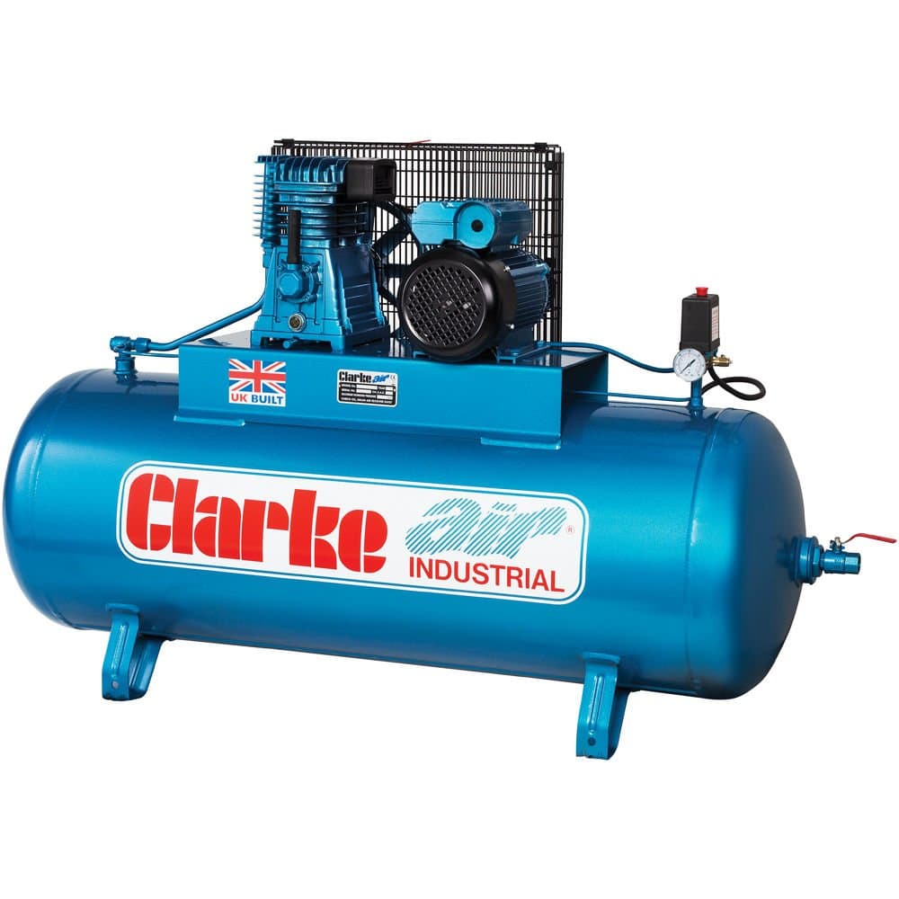 Latest CLARKE AIR COMPRESSOR XE18/200 4HP 230 volt O/L 18CFM 200 LTR 2092290