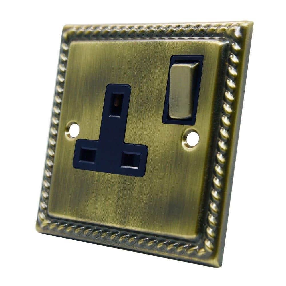 Georgian Antique Brass 1 Gang Socket - 13 Amp Single Electrical Plug Socket