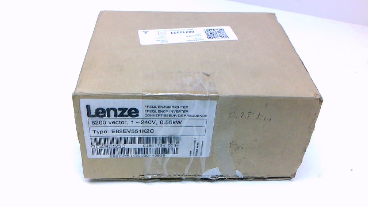 Lenze E82ev551k2c, Frequency Inverter, Input: 230/240Vac, 6.0A, 8200, E82ev551k2c