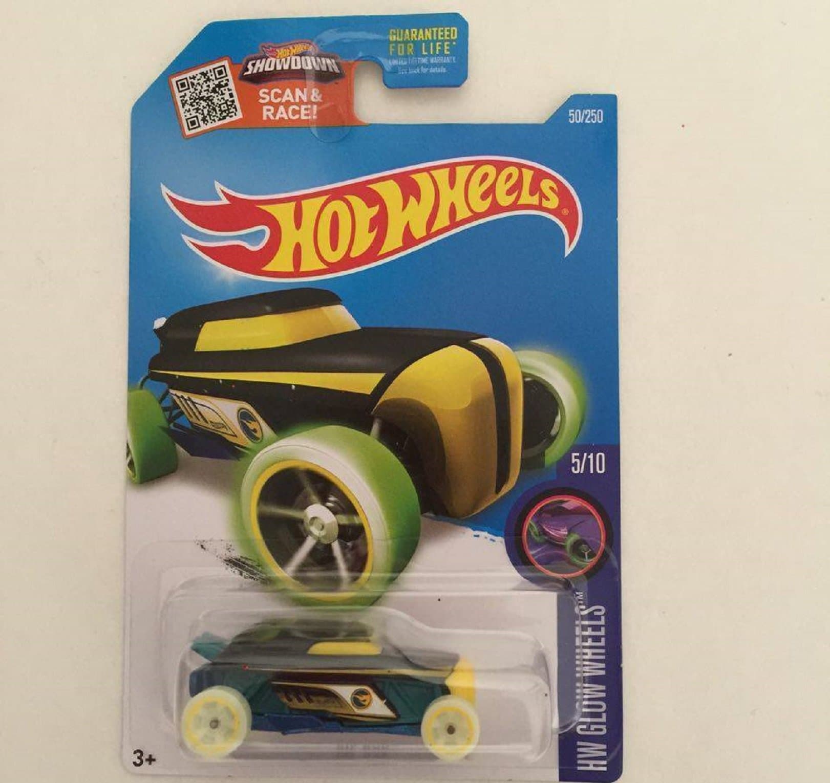 Hot Wheels 2016 HW Glow Wheels Rip Rod 50/250 (Treasure Hunt)
