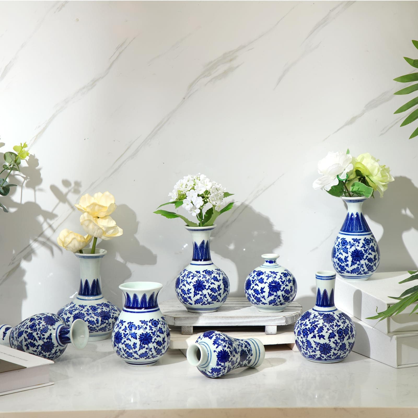 Dandat 8 Pcs Mini Chinoiserie Bud Vases Ceramic Blue and White Floral Chinese Porcelain Vase Set for Shelf Table Centerpieces Home Decor(Elegant)