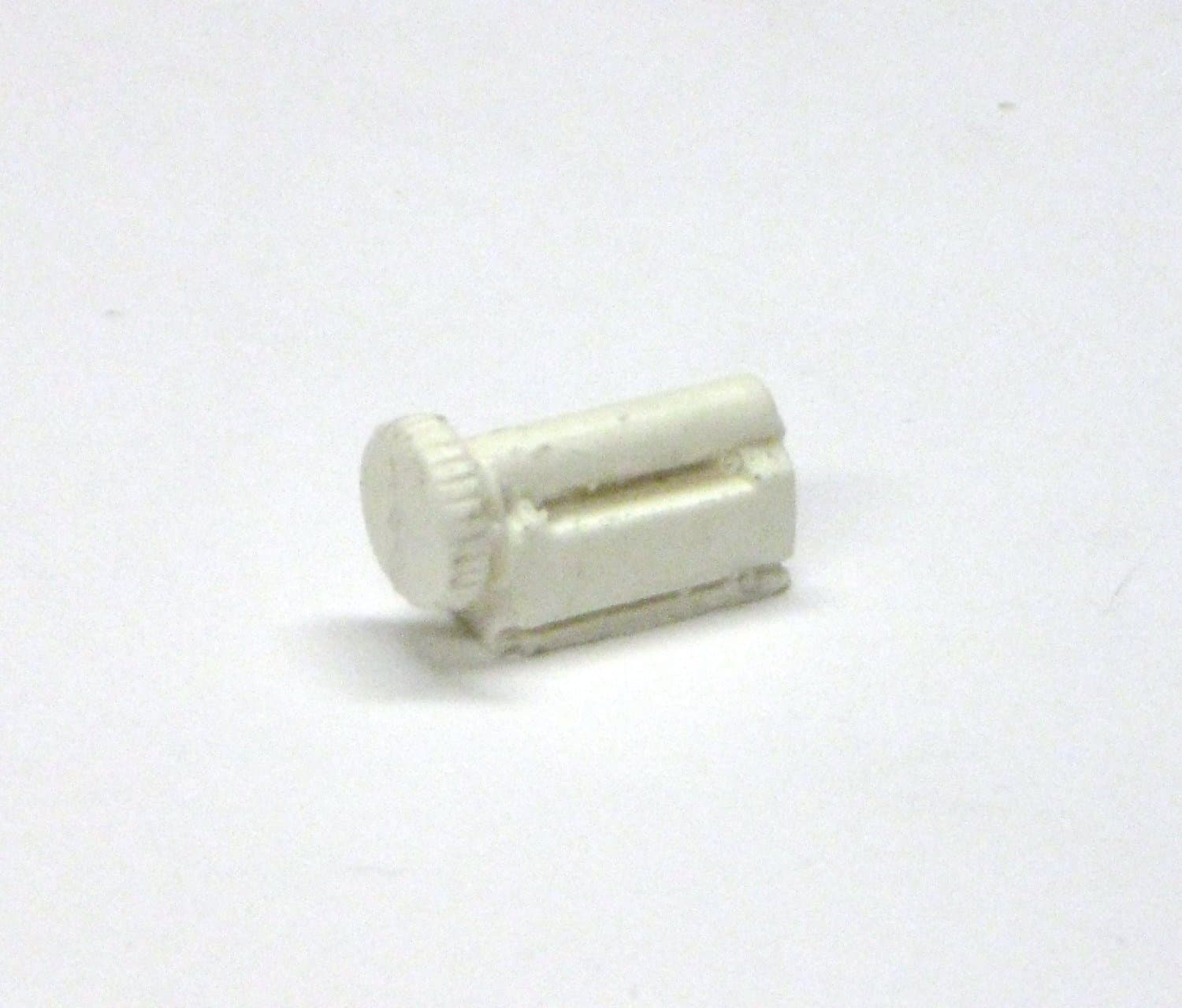 Three Inches Under 1:25 G Scale Model Firefighter Resin Contemporary Lantern fire Truck lamp Light