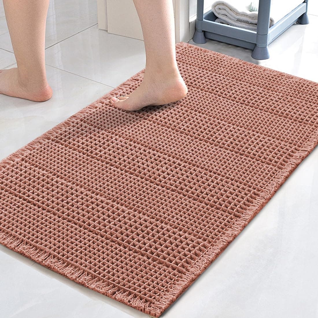 H.VERSAILTEX Upgraded Waffle Bath Mat Super Absorbent Bathroom Mats Non Slip Bath Rugs for Bathroom Floor Machine Washable Dry Fast Bathroom Rugs for Beside Tub, 20" x 32", Soft Pink