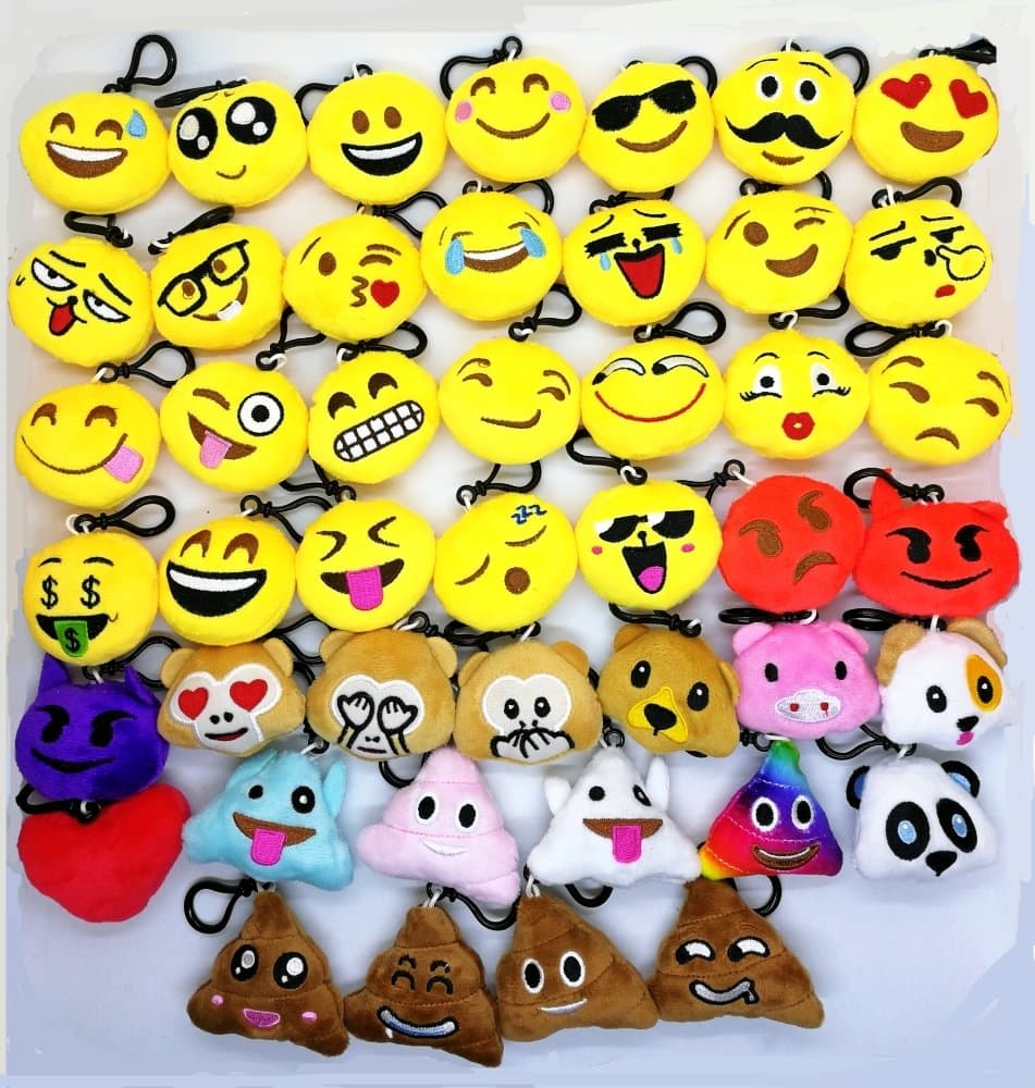 45 x Mini Emoji Key Chain Diameter 5cm Smileys Plush Keychains for Birthday Kids Party Baby Shower Garden Party