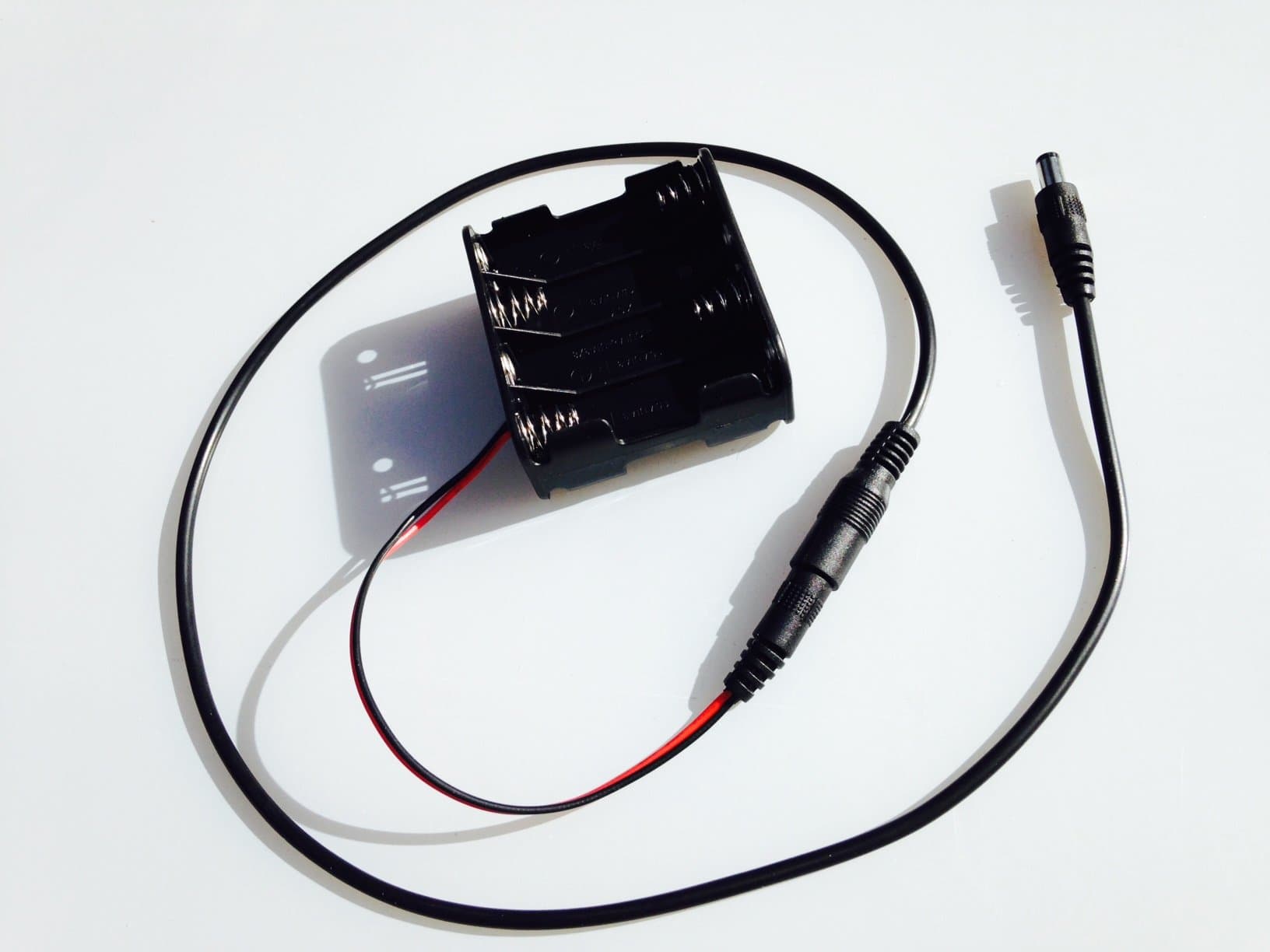 The Octopak 1-s (Tm) with Extension - AA Battery Power Supply for RGB LED Strip Light