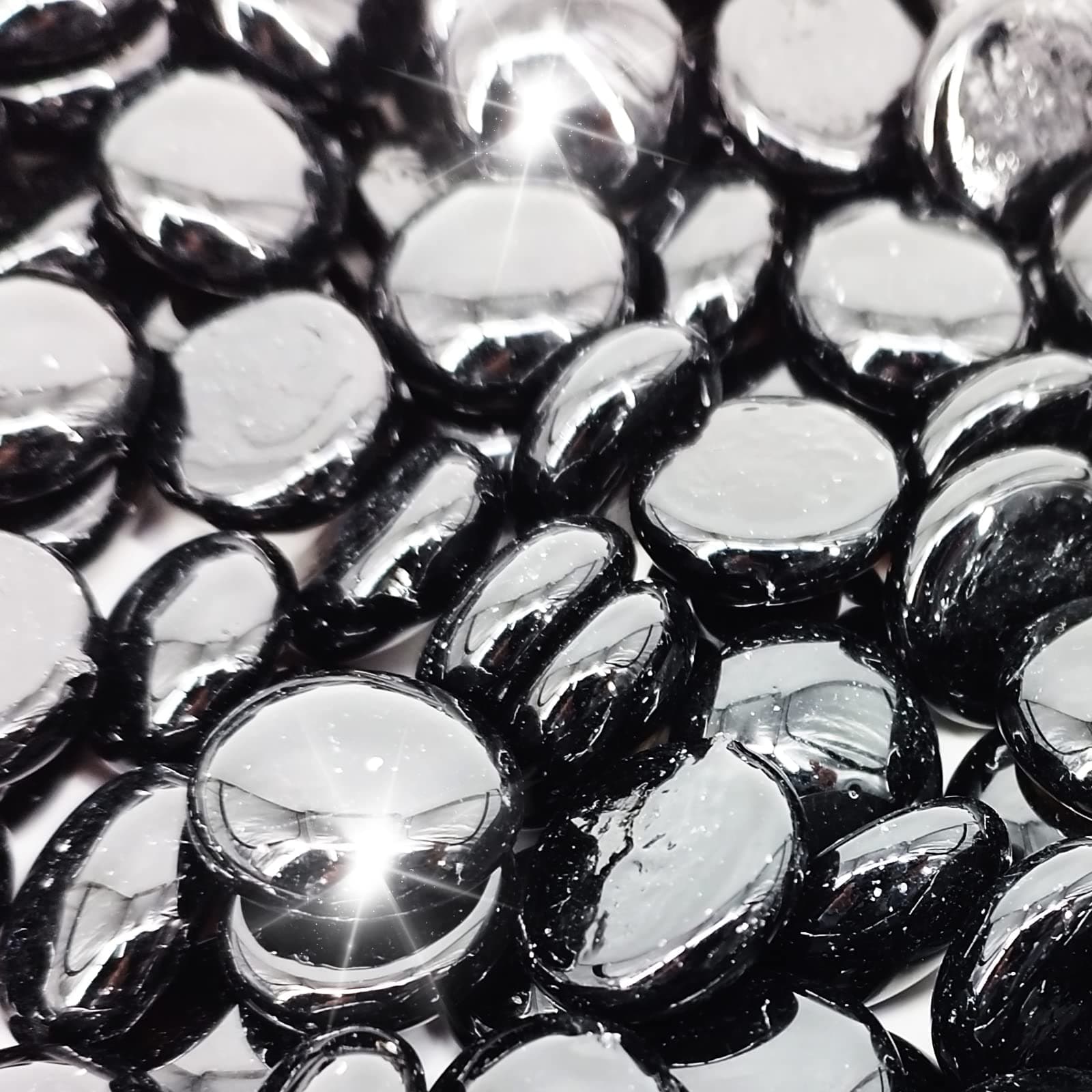 Kleuete 10 Pound Fire Pit Glass 3/4 Inch Reflective Round Fire Glass Drops Beads Rocks for Natural or Propane Fire Pit and Landscaping Onyx Black