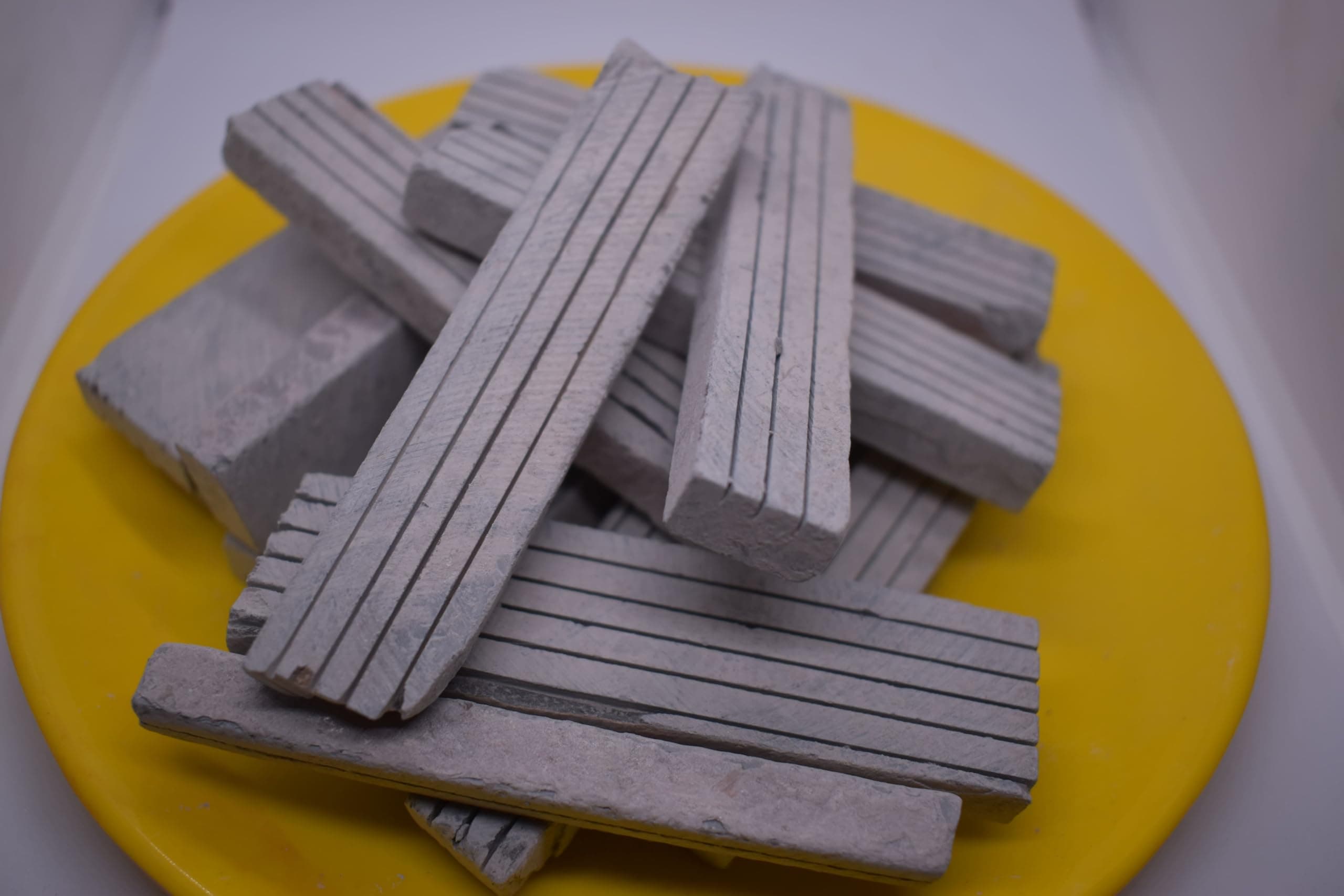 Black Grooved Slate Pencil 200 Grams