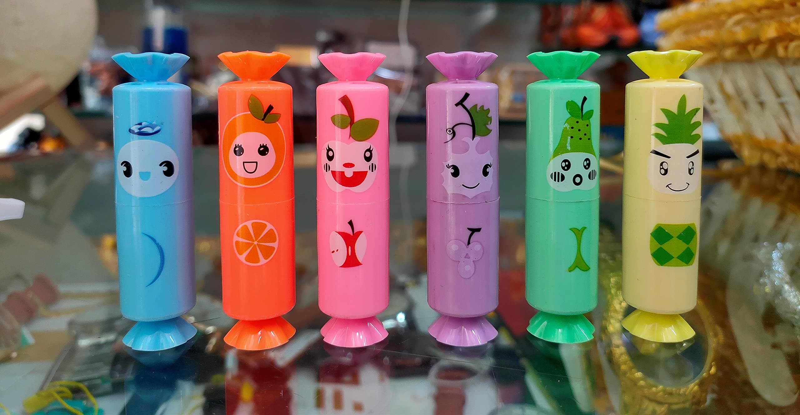 VAVIYA | Choklet Shape Highlighters | Set Of 6 | Planet Theme | Chisel Tip Fine Grip Marker Pen | Ideal Gifts For Stationery Hoarders & Kids | Party Return Gifts For Girls.