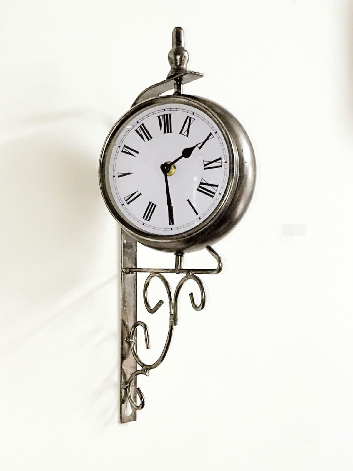 ZEKRBY Personality Minimalist Retro Double-sided Wall Clock Wrought Iron Roman Digital Clock England Industrial Living Room Bedroom Hollow Mute Thermometer Wall Clock,PhotoColor-16 * 39CM