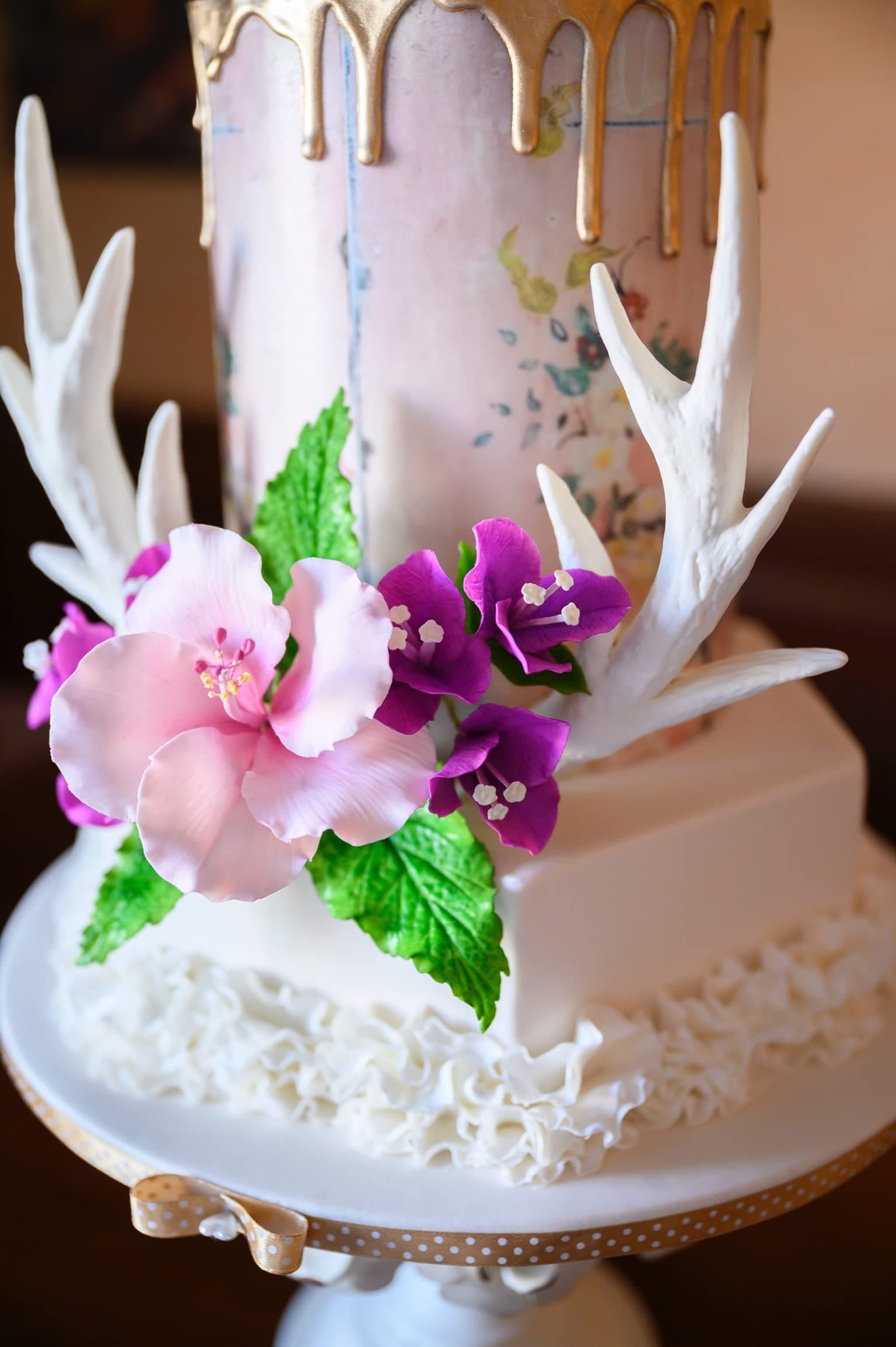 Large Antlers, Silicone Sugarpaste Icing Mold, Flower Pro by Nicholas Lodge for Cake Decorating, Crafts, Cupcakes, Sugarcraft, Candies and Clay, Food Safe Approved, Made in The UK