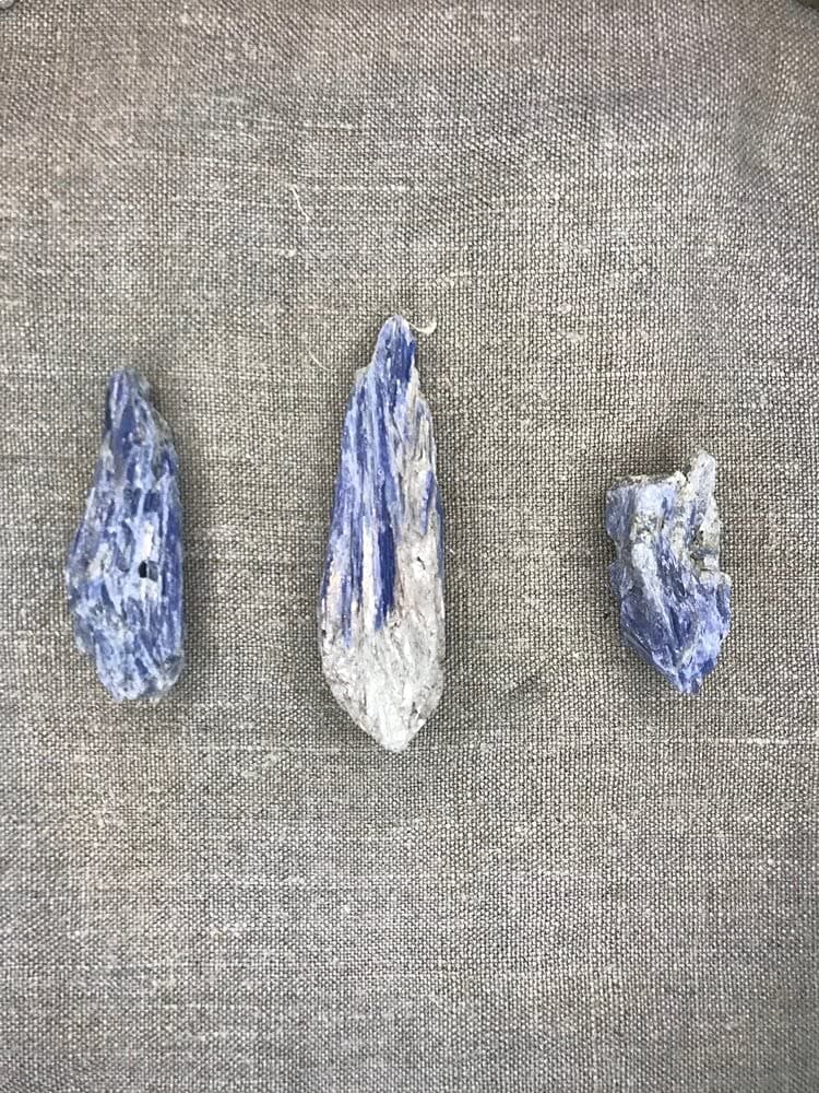 GeoFossils Blue Kyanite Healing Crystal