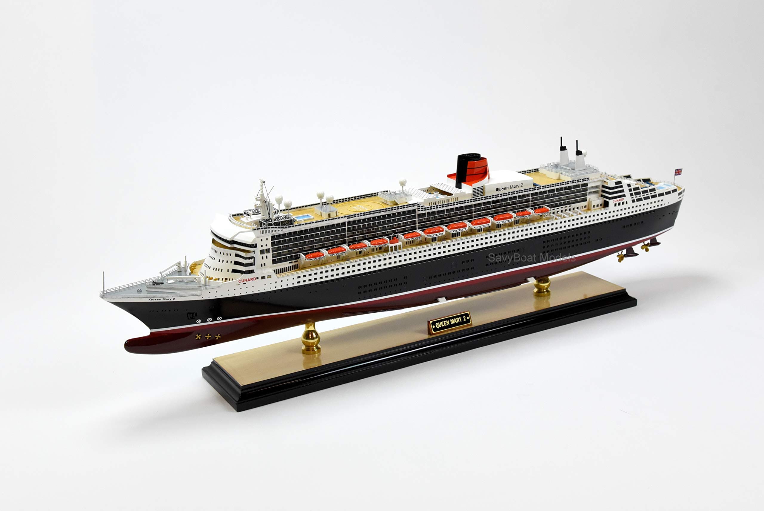 RMS Queen Mary 2 Cunard Line Handmade Ship Model 34" with Lights Museum Quality