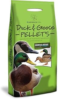 Copdock Mill Duck & Goose Pellets A Complete Diet for Adult Waterfowl Ideal for Ground Feeding Supports Digestive Health Containing Natural Oregano Oil Non-Floating Pellets (5kg)