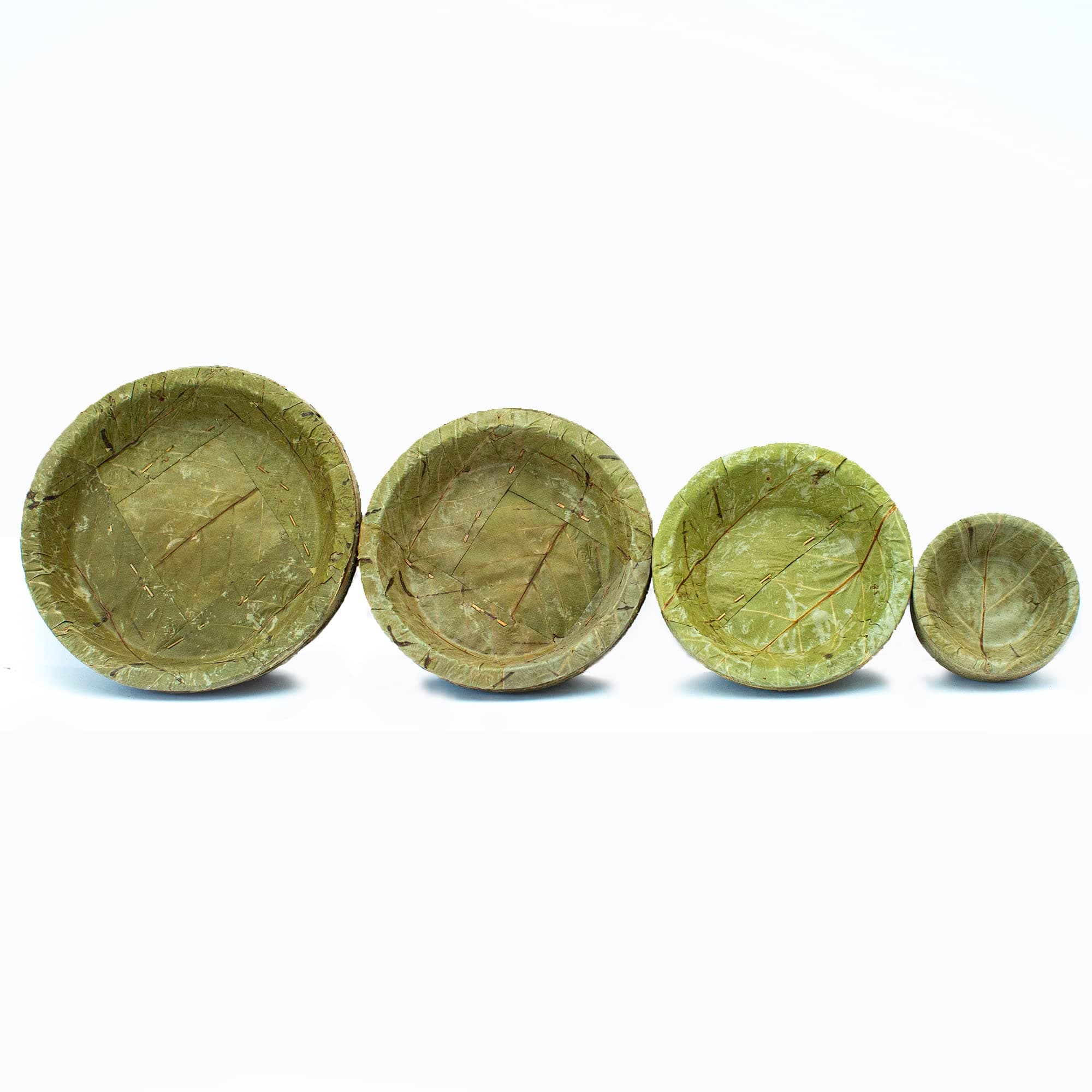 TAPARI Disposable Plates & Bowls Combo 20 Pack - Four Sizes - Small, Medium & Large Bowls and Large Plates - Picnic Plates - Strong & Eco-Friendly - Compostable & Biodegradable Leaf Plates - Sal Leaf