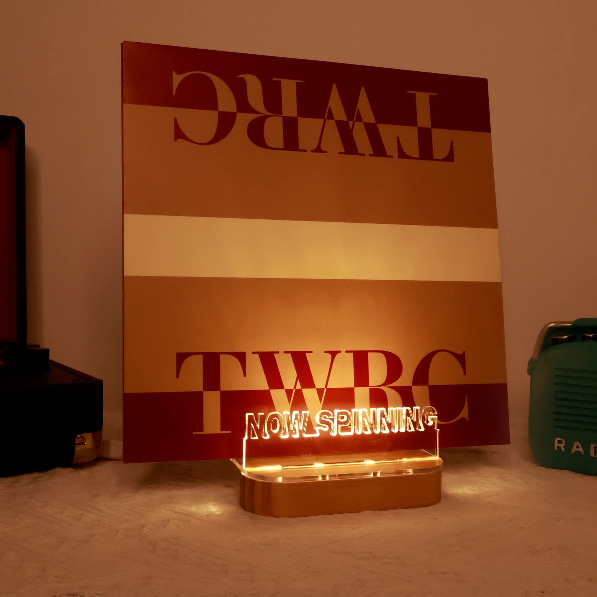 Ammonite Light up Now Spinning Vinyl Record Stand, Now Playing Record Stand Wooden Acrylic Holder for Vinyl Album Display and Storage with Warm White Color Light LED Display Storage Collection Holder