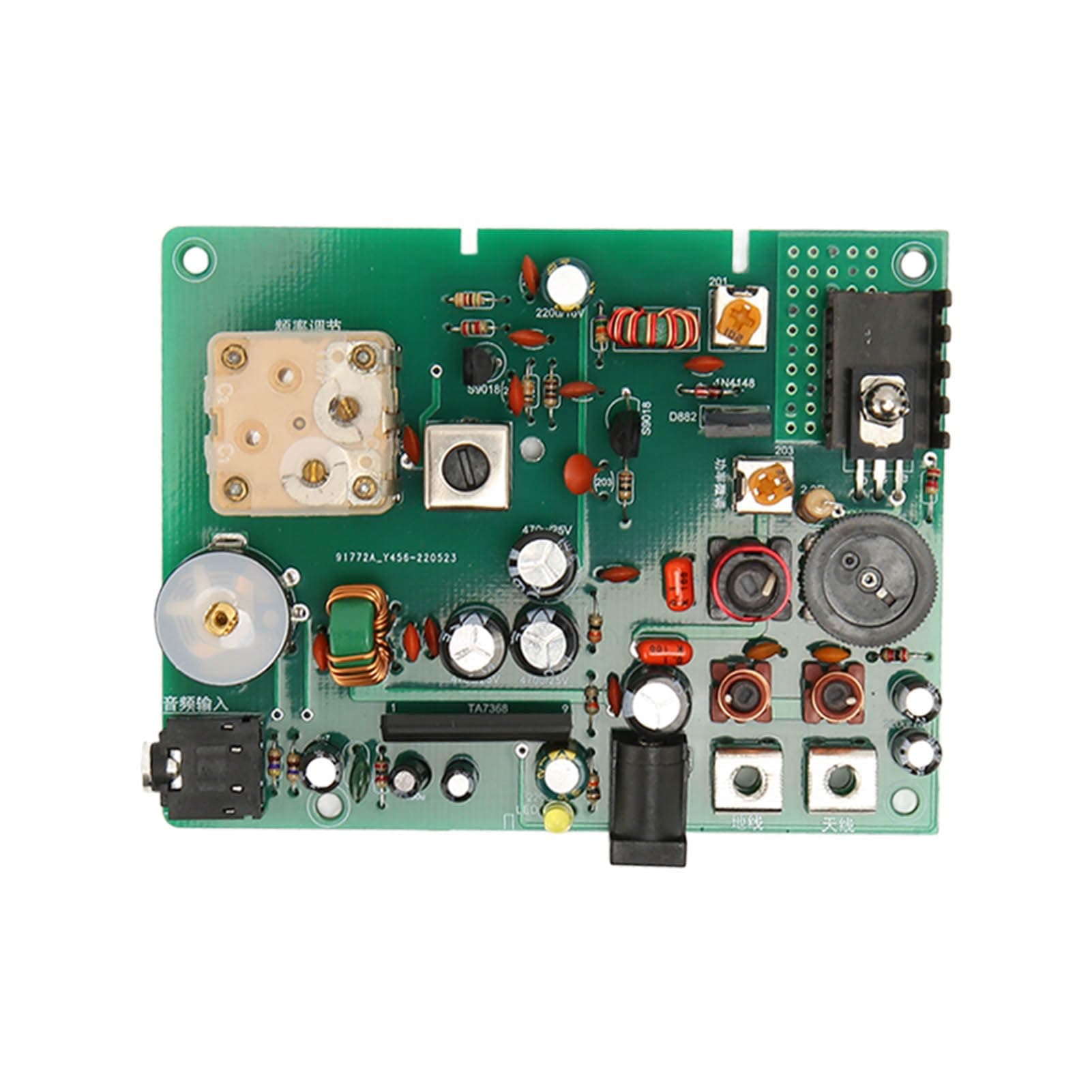 AM Transmitter Kit,Radio Medium Transmitter Adjustable 530‑1600KHZ DIY for School Experiment, 20‑500 MW, 2‑5m Antenna, 3.5mm Sound Input, PCB Material