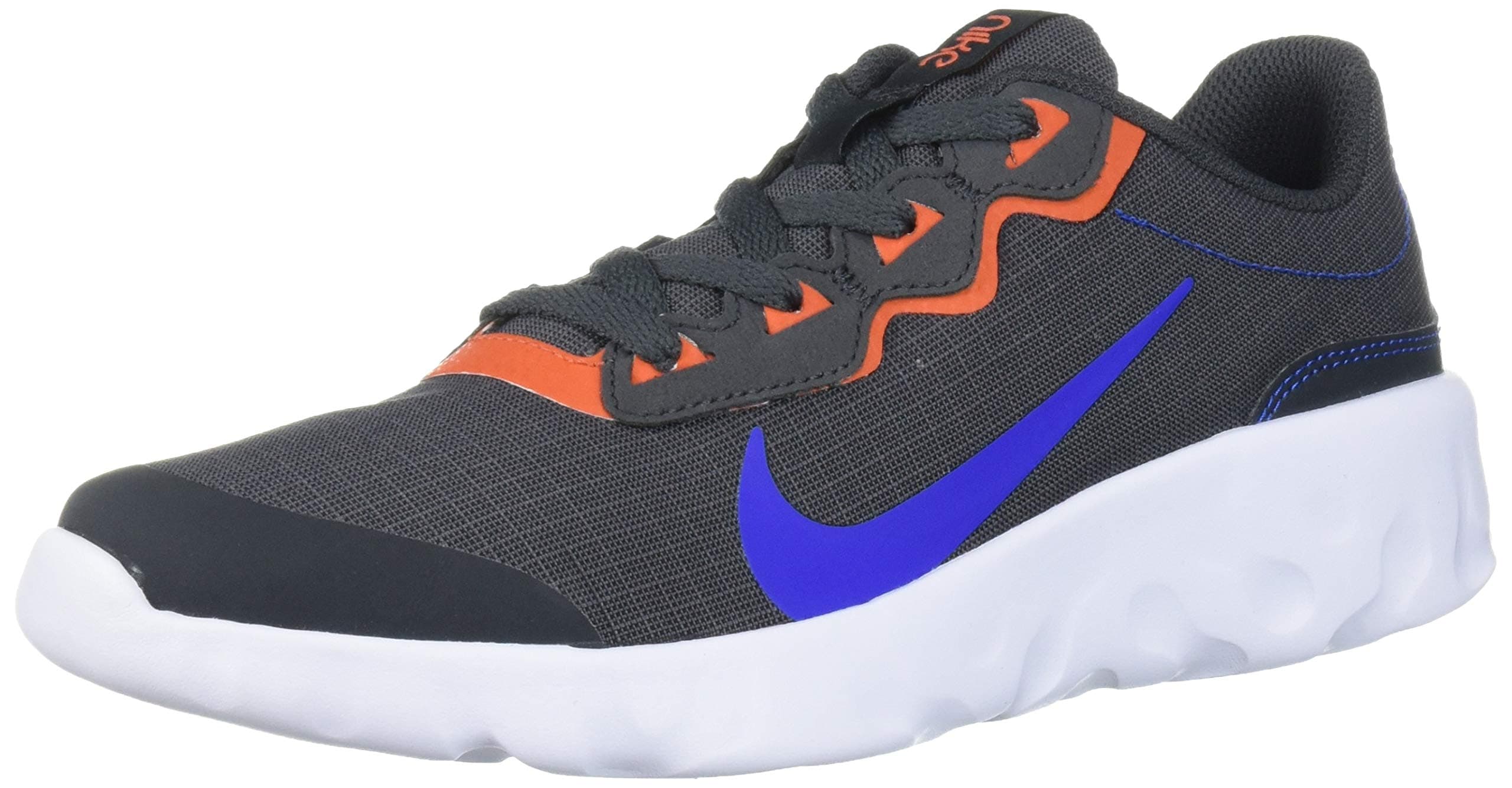 Nike Unisex-Child Explore Strada Grade School Sneaker