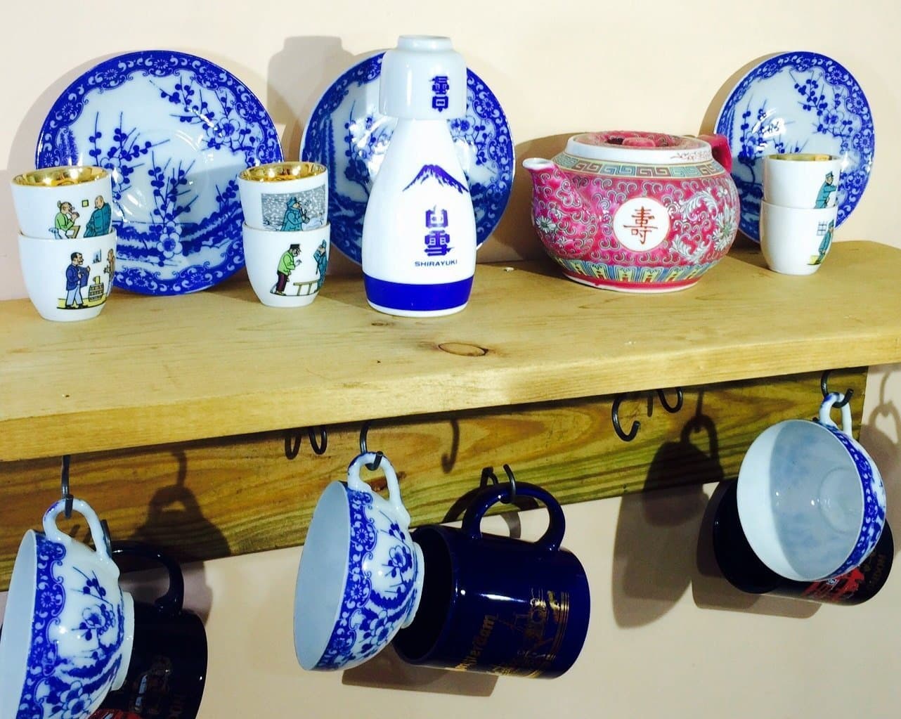 kitchen floating shelves Wall shelf/mug wall hanging display/recycled wood coffee cup holder/plate dish organizer 10 XL hooks