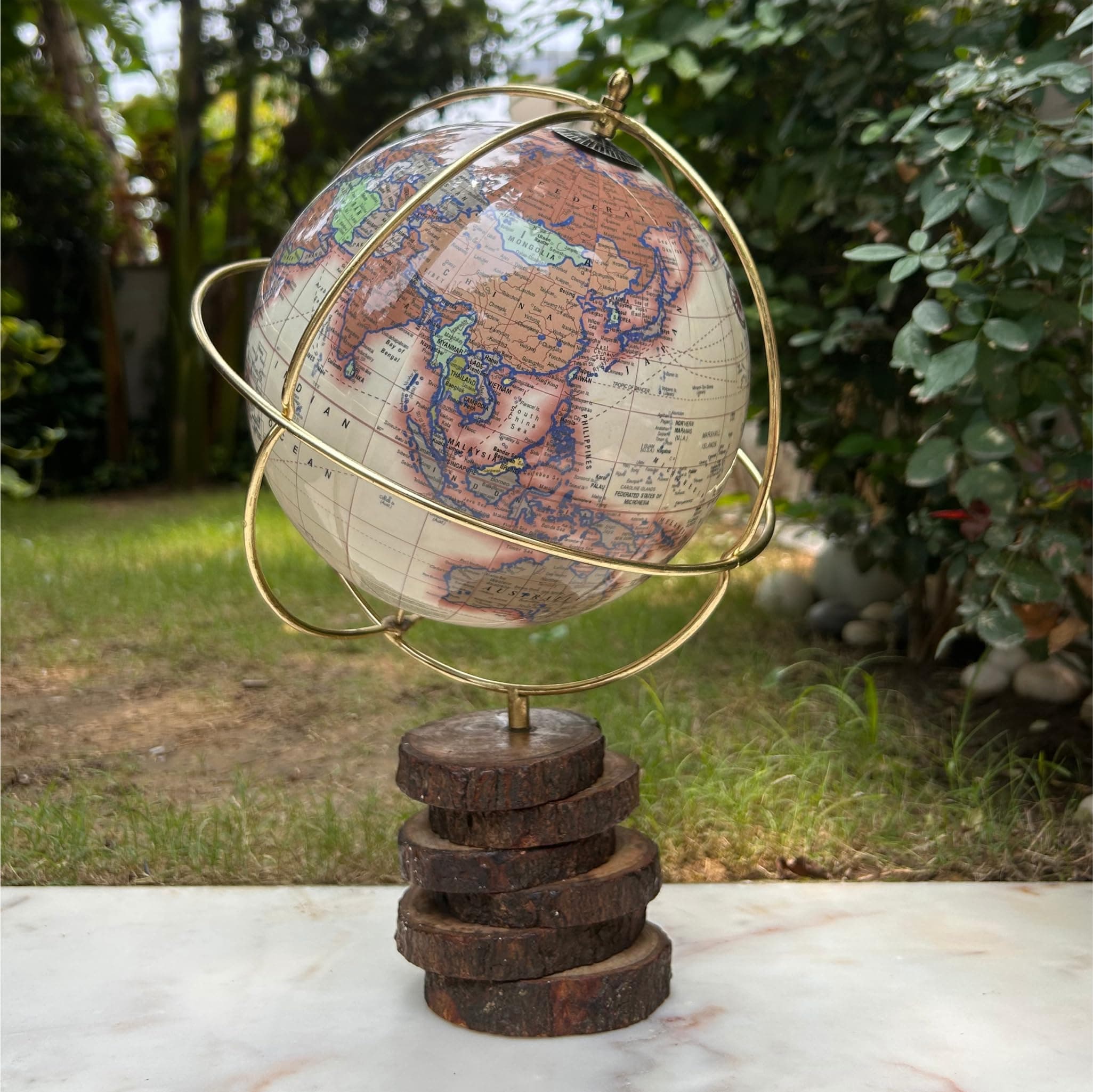 Antique World Globe Cream Map with Gold Metal Ring Arc and Real Bark Stand For Home Decor,Office Table/Desk Accessory,Gift Item,Home Living Room Decor