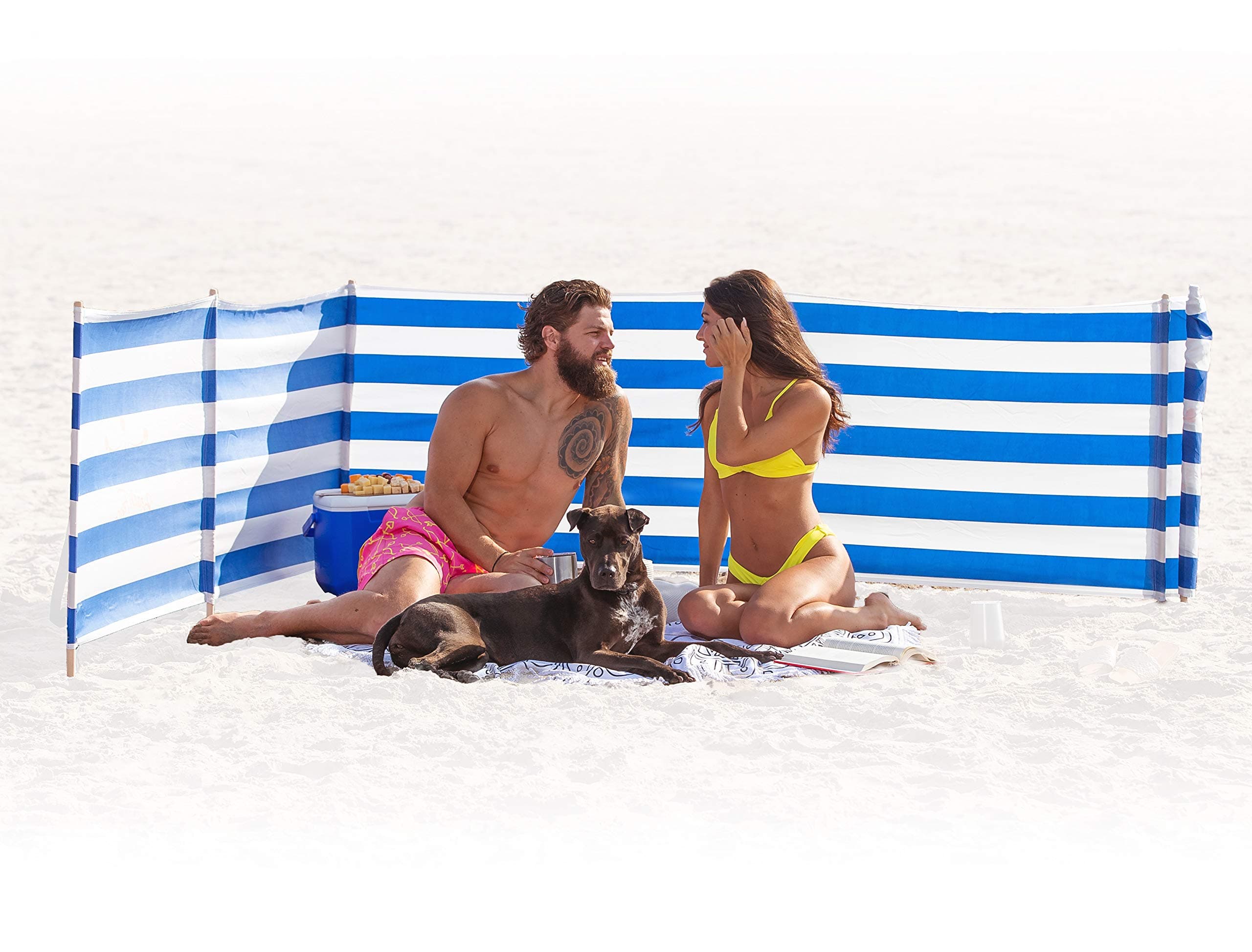 BEACH FENCE 20 ft Beach Windscreen, Privacy Screen, Wind Blocker - Classic Nautical, with Mallet and Bag