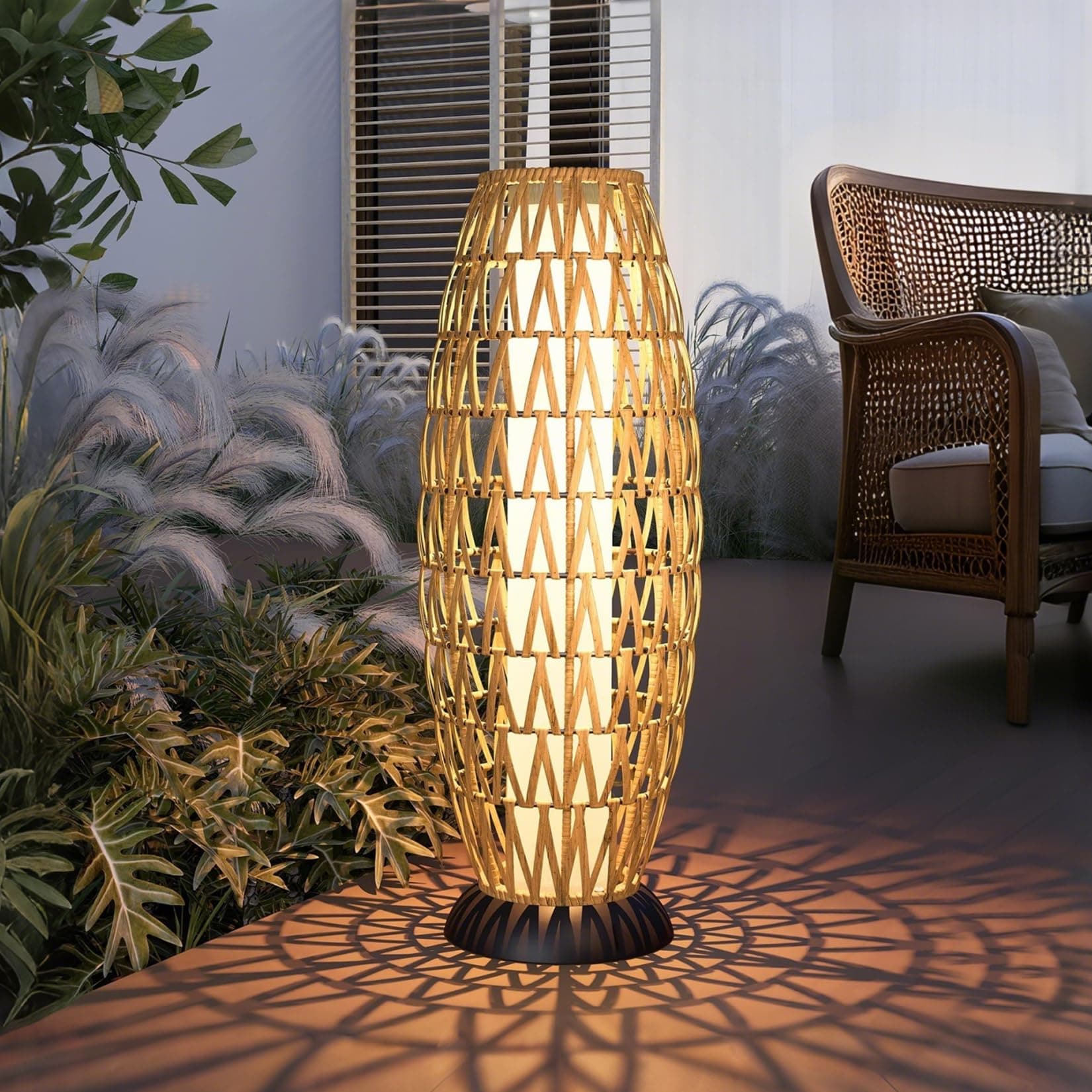 Solar Yard Outdoor Solar Lamp Woven Wicker Boho Lantern Floor Lamp, Decoration for Garden, Deck, Yard, Pathway, Oslo