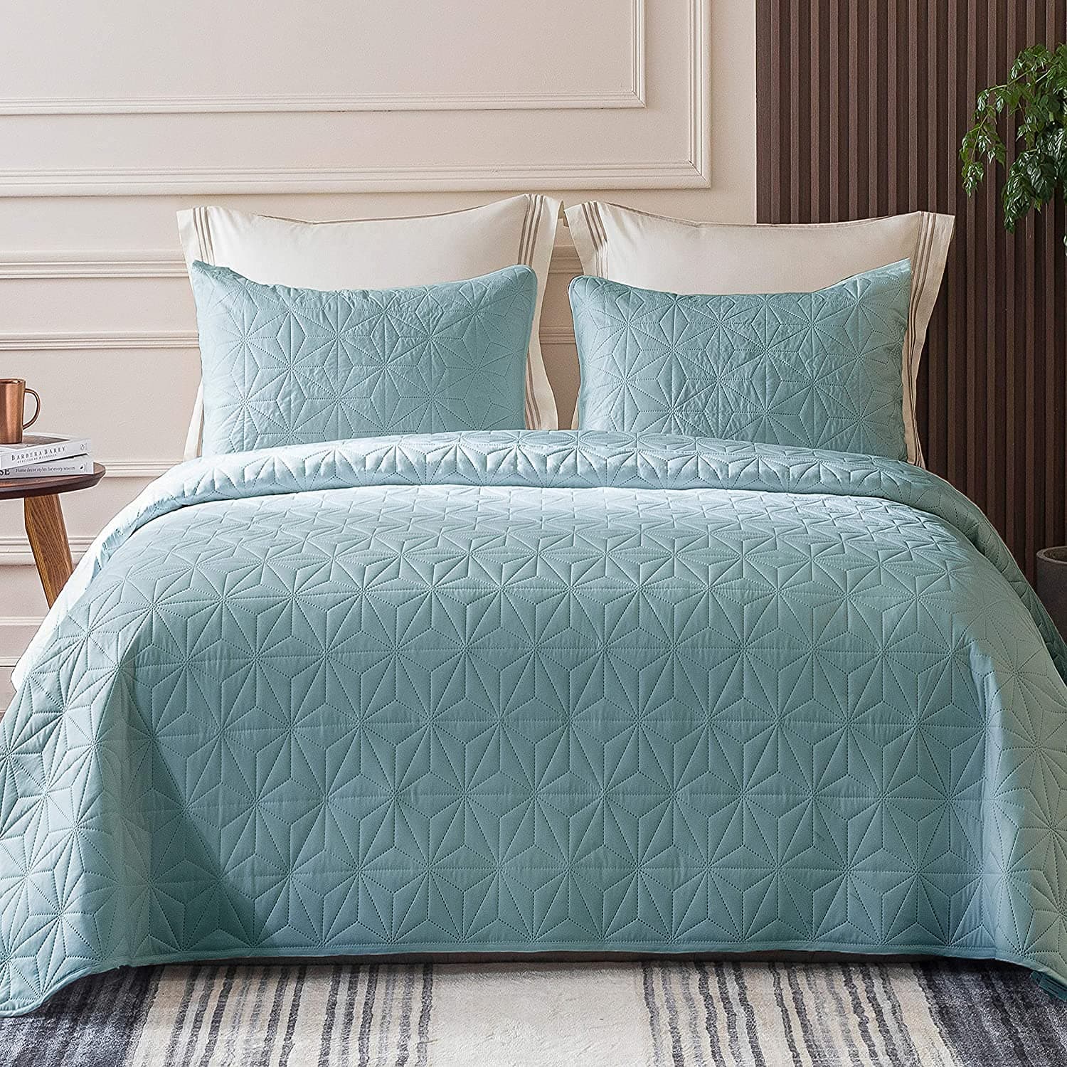 BSB HOME® 100% Cotton Ultrasonic 280 Tc Solid King Size Quilted Bed Cover/Bedsheet with 2 Pillow Covers, (Luxurious, Light Blue, 90X100 Inches, 254X228 Cm)