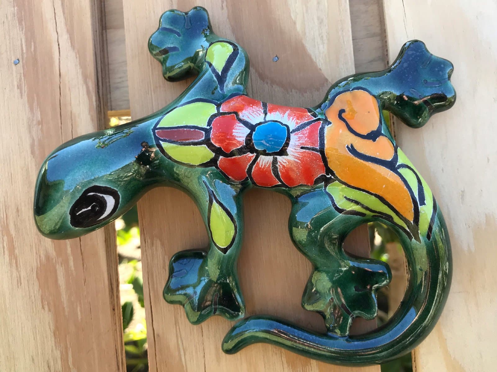 Authentic Puebla Talavera Ceramic Small Iguana 6" Pottery Mexico Hand Painted Hanging Wall Art Decor! Lifelike Shape Gecko Style Lizard [Green W/ Orange Flower]