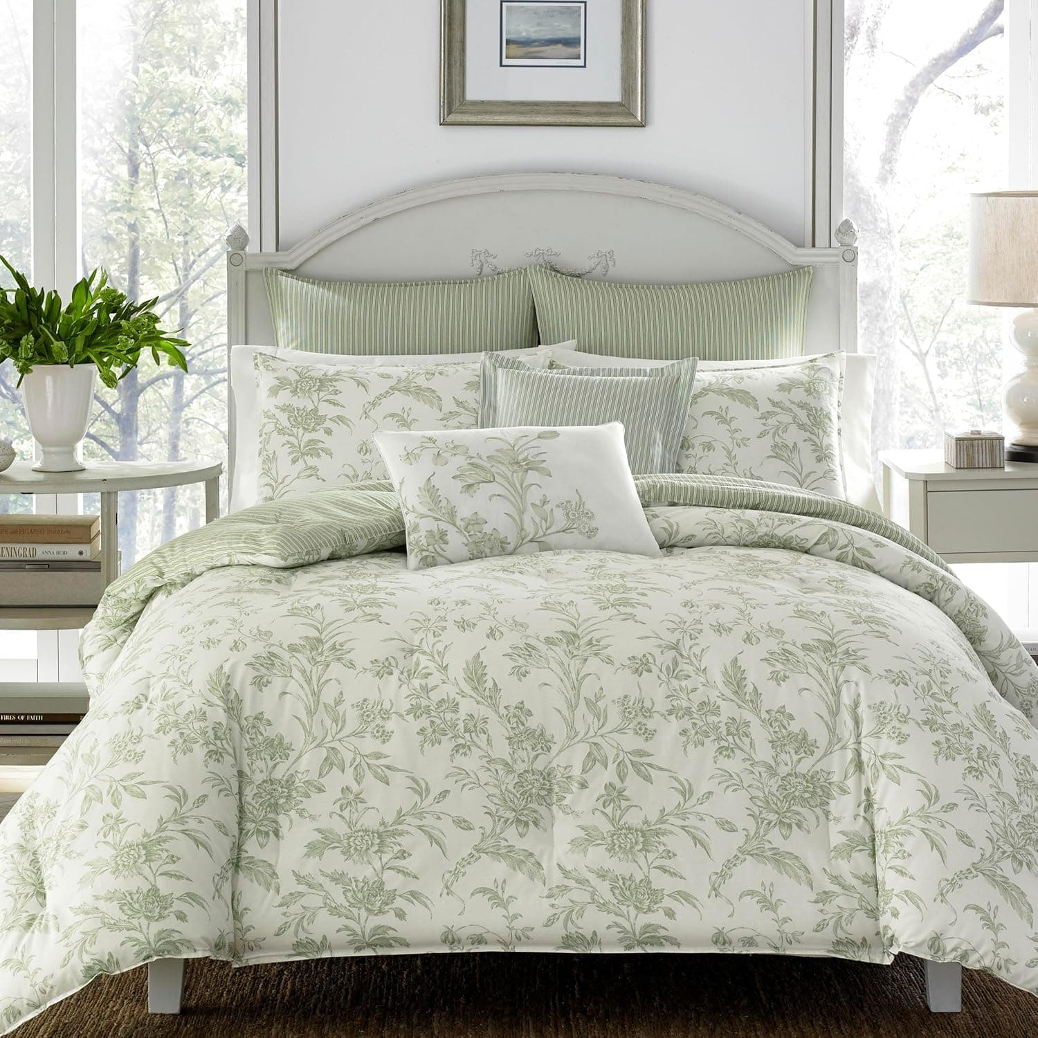Queen Comforter Set, Reversible Cotton Bedding, Includes Matching Shams with Bonus Euro Shams & Throw Pillows (Natalie Sage/Off White, Queen)