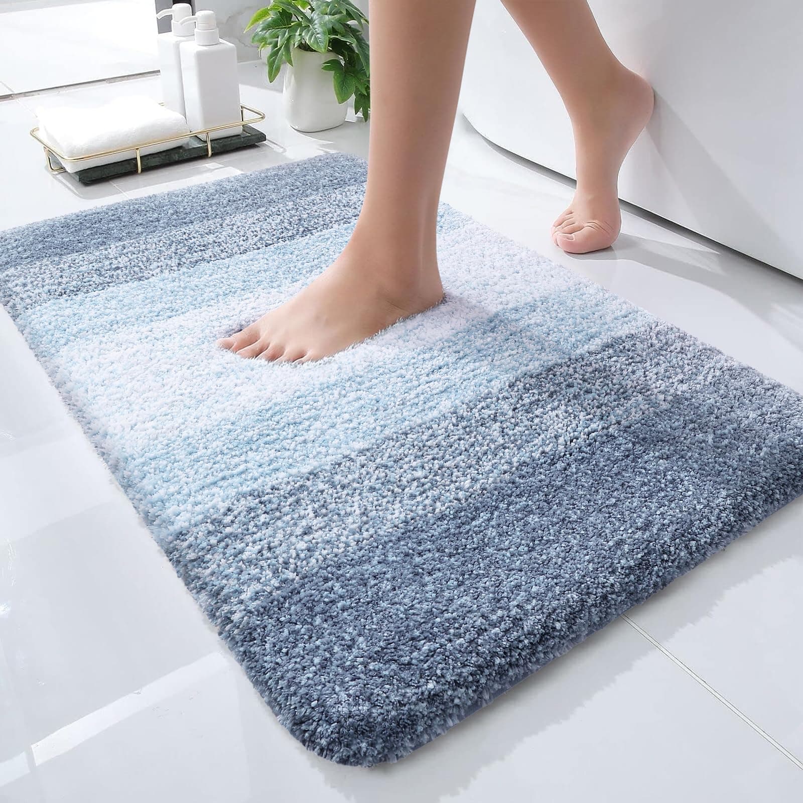 Olanly Luxury Bathroom Rug Mat, Extra Soft and Absorbent Microfiber Bath Rugs, Non-Slip Plush Shaggy Bath Carpet, Machine Wash Dry, Bath Mats for Bathroom Floor, Tub and Shower 17" x 24", Blue