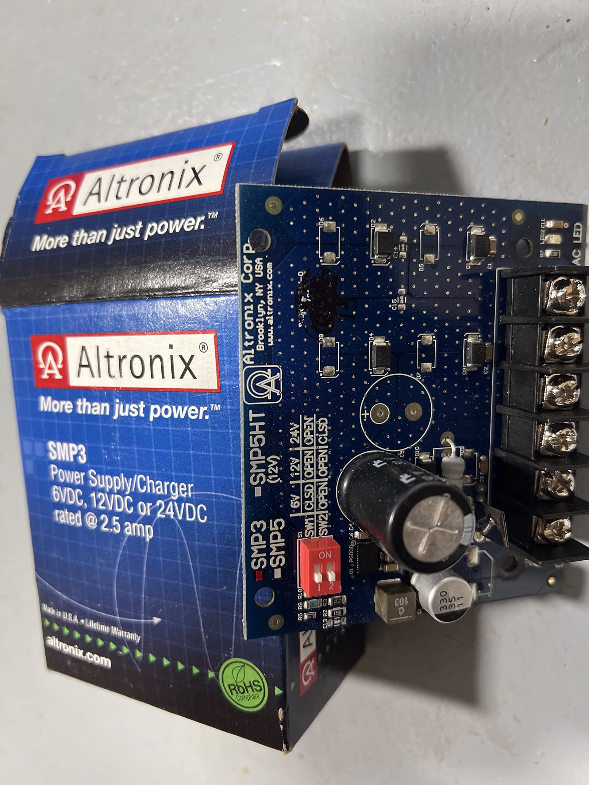 ALTRONIX SMP3 6 12 OR 24VDC @ 2.5 AMP, PC Board, Switching Power Supply Charger