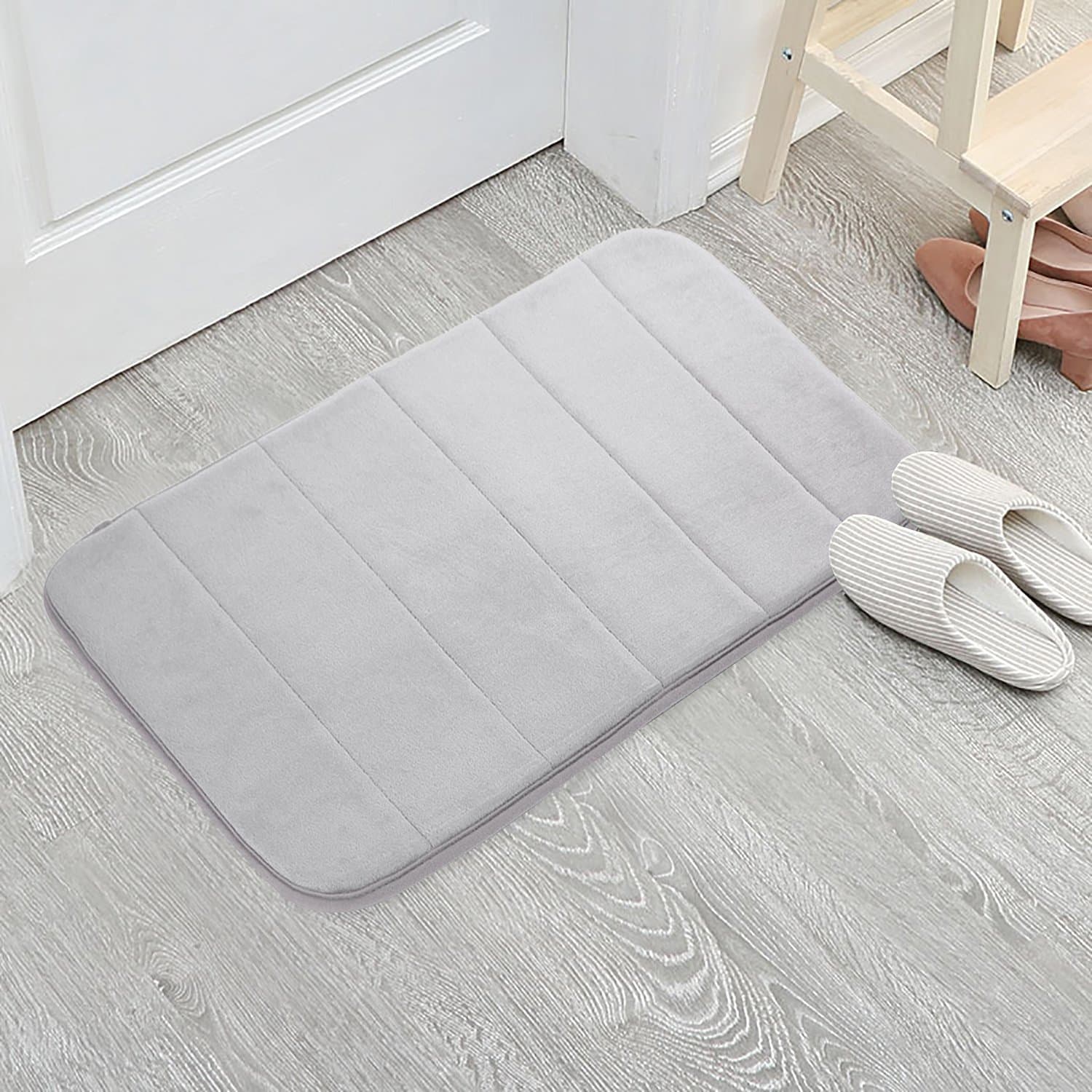 Door Mat Bathroom Rugs Grey Floor Mats Washable Entry Front Door Entrance Rugs Bath Bedroom Patio Soft Absorbent Doormats Machine Carpet Anti Slip Backing Shoes Scraper Dirt Trapper 15.7"x23.6"