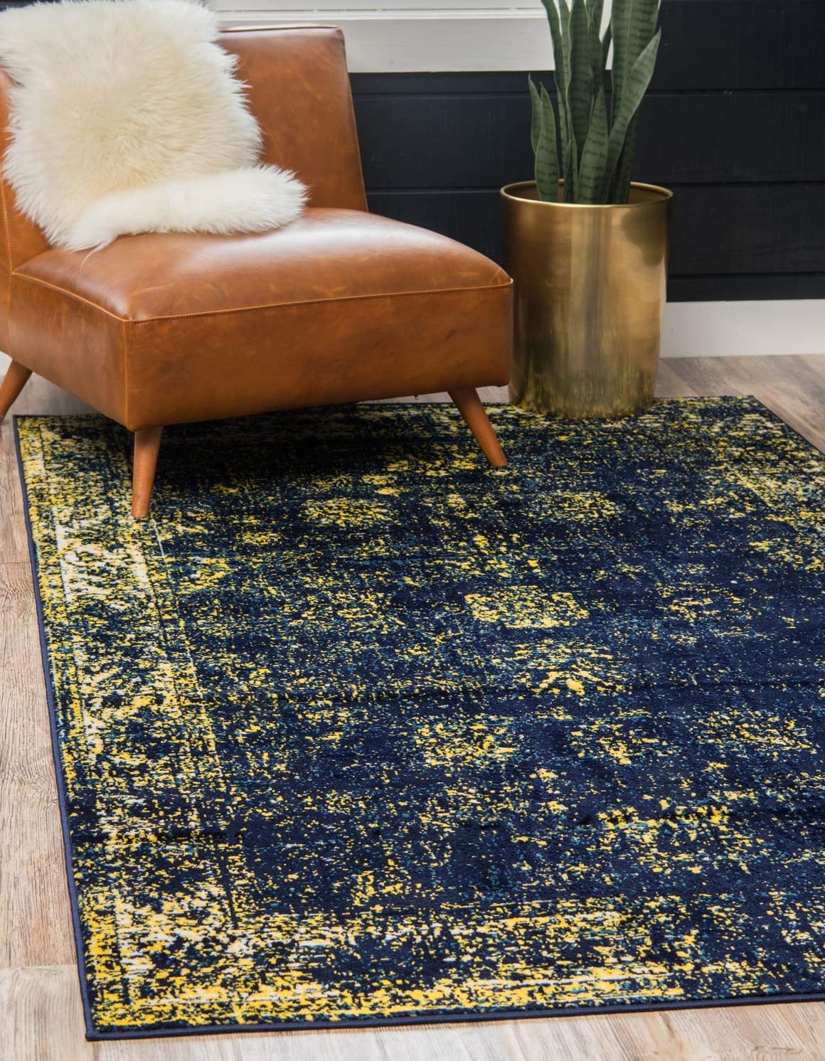 Unique Loom Sofia Collection Area Rug - Casino (5' 3" x 8' Rectangle, Navy Blue/ Yellow)