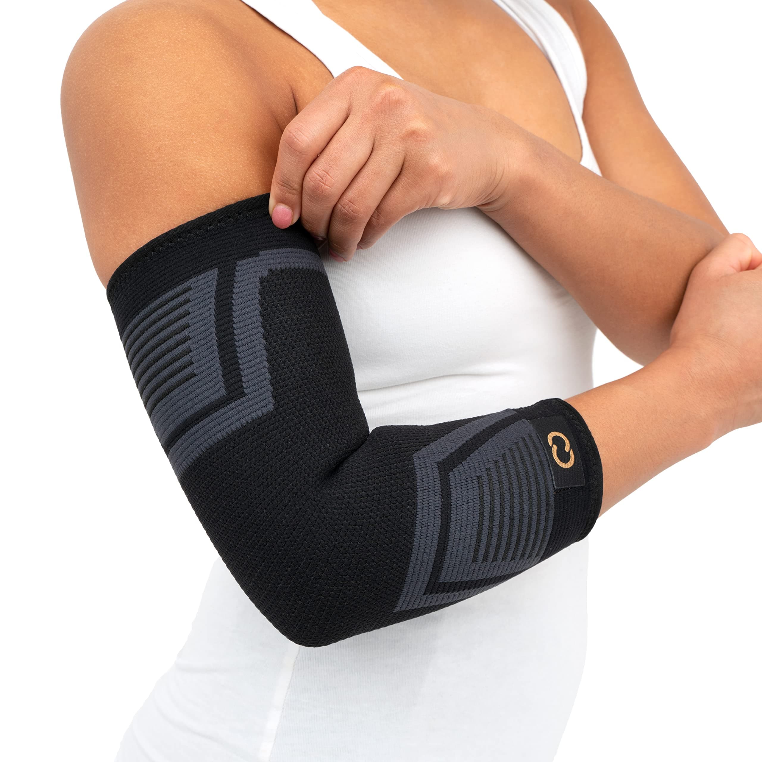 - Copper Compression PowerKnit Elbow Sleeve - Seamless Elbow Brace for Men & Women - Pain Relief for Tendonitis, Tennis Elbow, Golfers, Weight Lifting - Fits Right or Left - 1 Sleeve - S/M