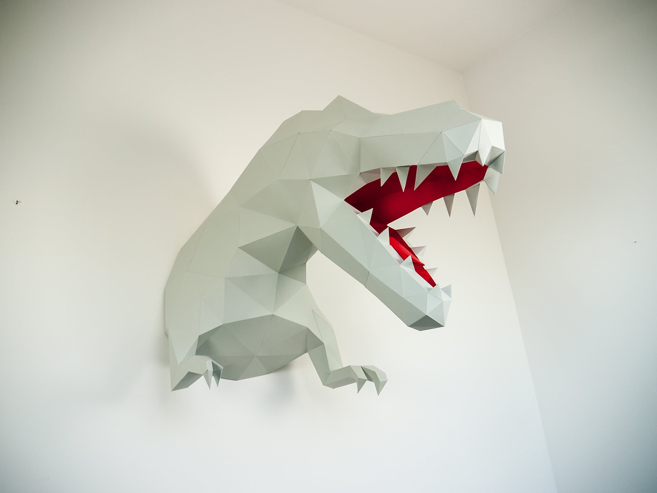 Papertrophy T-Rex grey & red