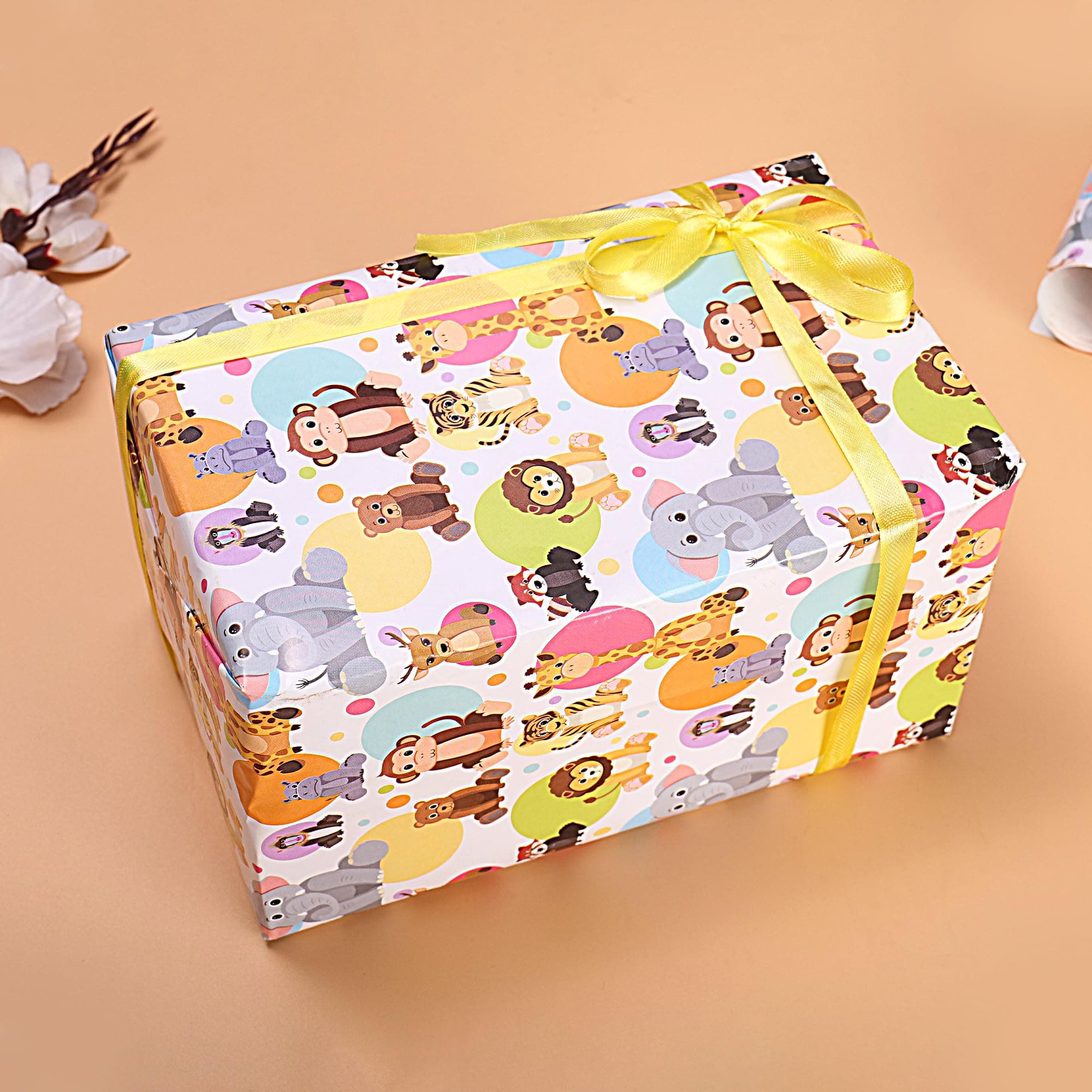 La Trove Romantic Gift Wrapping Paper Sheets – Decorative Gift Wrap for Birthday, Anniversary & Wedding Return Gifts, Pack of 5 Sheets