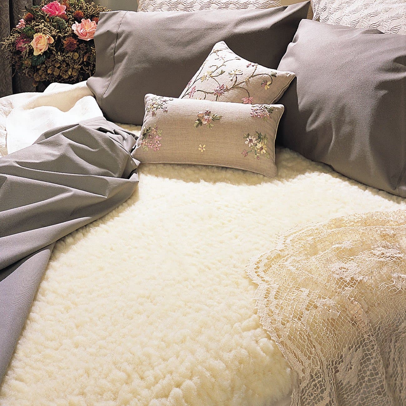 SnugFleece Original Wool Mattress Pad - Queen