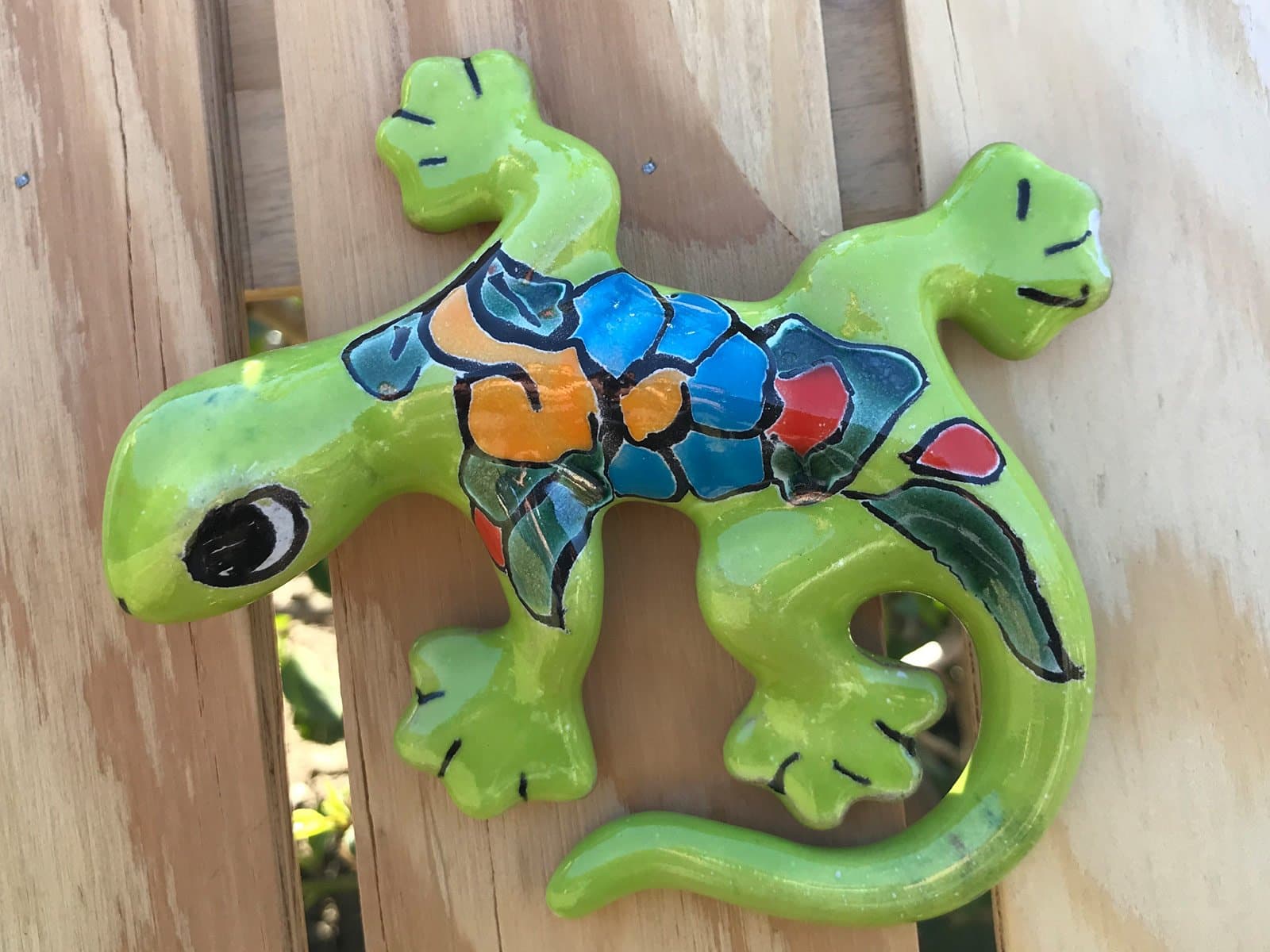Authentic Puebla Talavera Ceramic Small Iguana 6" Pottery Mexico Hand Painted Hanging Wall Art Decor! Lifelike Shape Gecko Style Lizard [Lime W/ Blue Flower]
