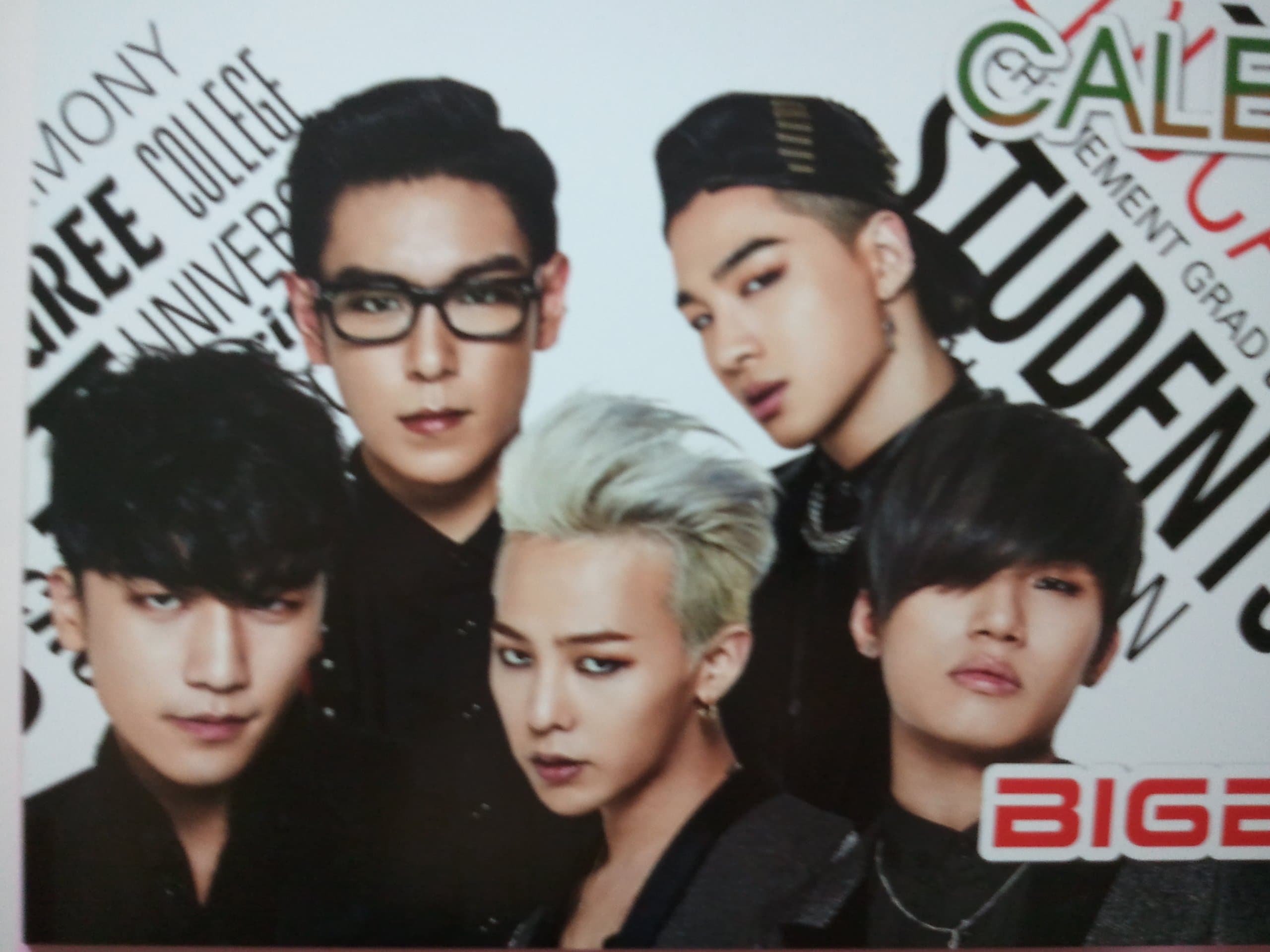 Korean Kpop/Big Bang Desk Calendar 2 Count