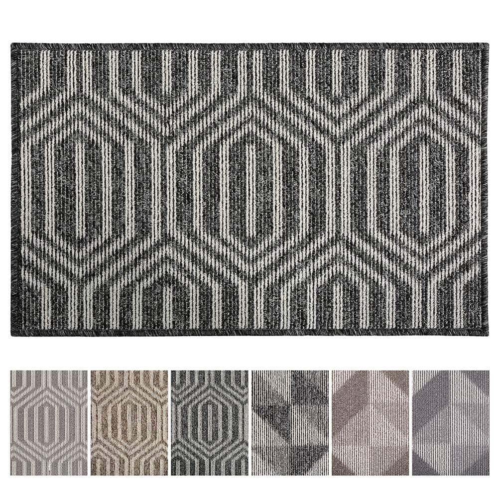 Refetone Indoor Doormat Front Door Mat Non Slip Rubber Backing Absorbent Mud and Snow Magic Inside Dirts Trapper Mats Low-Profile Entrance Rug Machine Washable - 20" X 32", Black