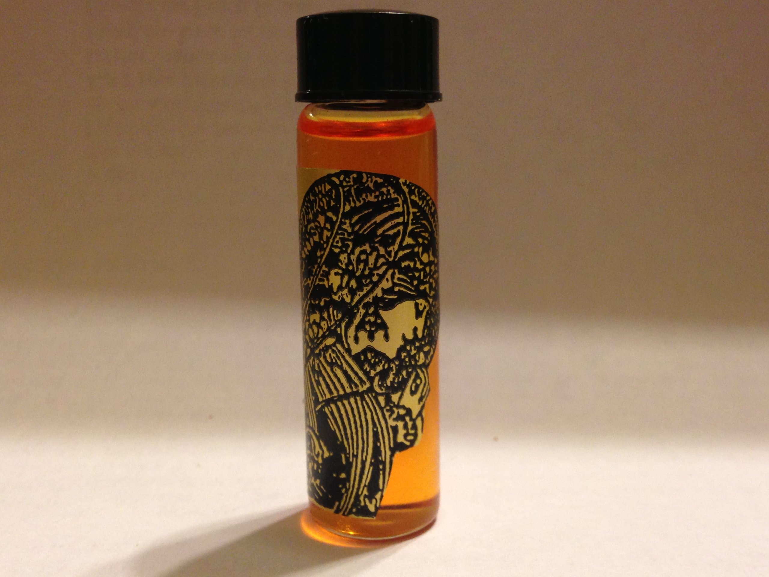 Attraction, Scented Magickal Oil 2Dram Bottle. Involves issues dealing with compelling, attraction, attaining business goals, attention, popularity, fame, and magnetic energy.