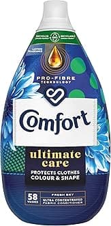 Ultimate Care Fresh Sky Ultra-Concentrated Fabric Conditioner bottle made of 100% recycled plastic* for complete clothes protection 870 ml (58 washes)
