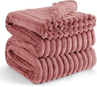 Bedsure GentleSoft Dusty Pink Full Blanket for Bed - Cozy Soft Blankets for Women, Cute Small Fleece Throws for Girls, Birthday Gifts for Women Decor Gifts for Mom, 84x90 Inches