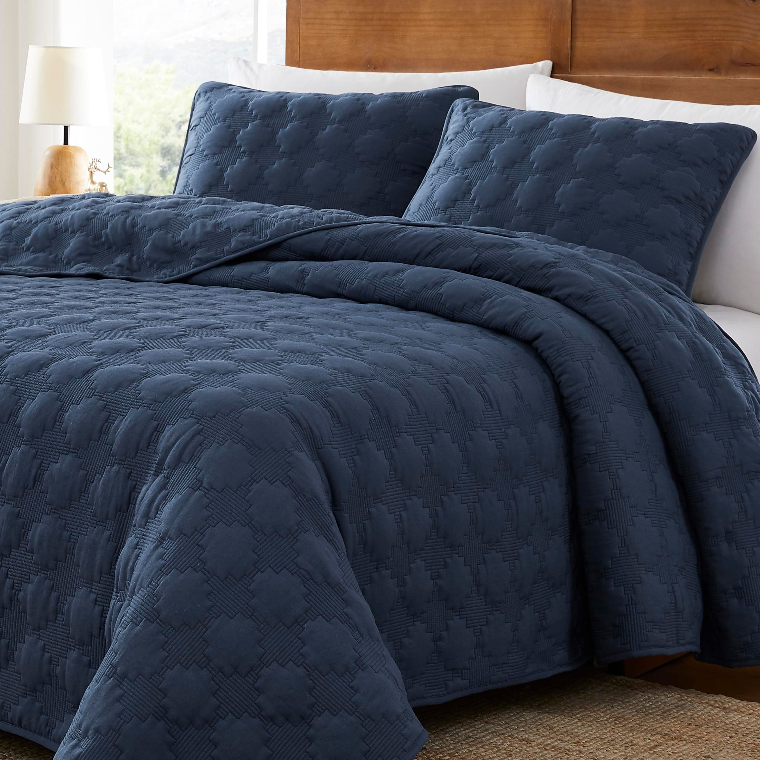 Navy Blue Quilt Oversized California Cal King Size Bedding Sets with Pillow Sham, Soft Lightweight Bedspread Coverlet, Quilted Blanket Thin Comforter Bed Cover for All Season , 3 Piece, 118x106 inches