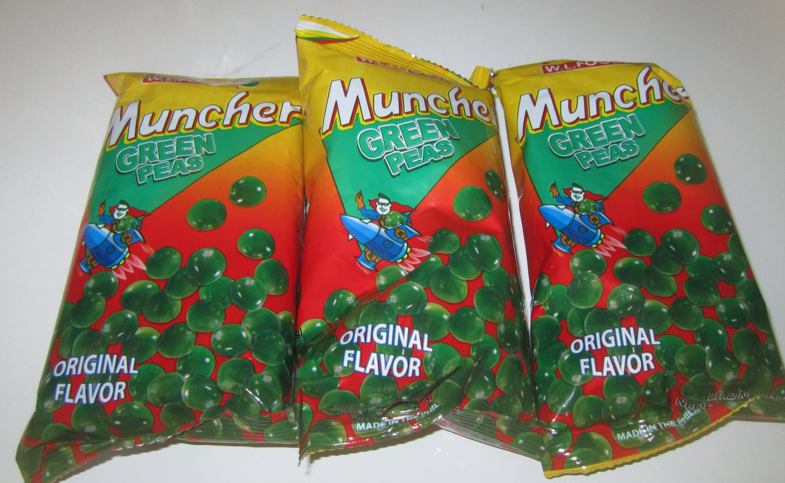 Muncher Green Peas Original Flavor 70g. (3 Packs)