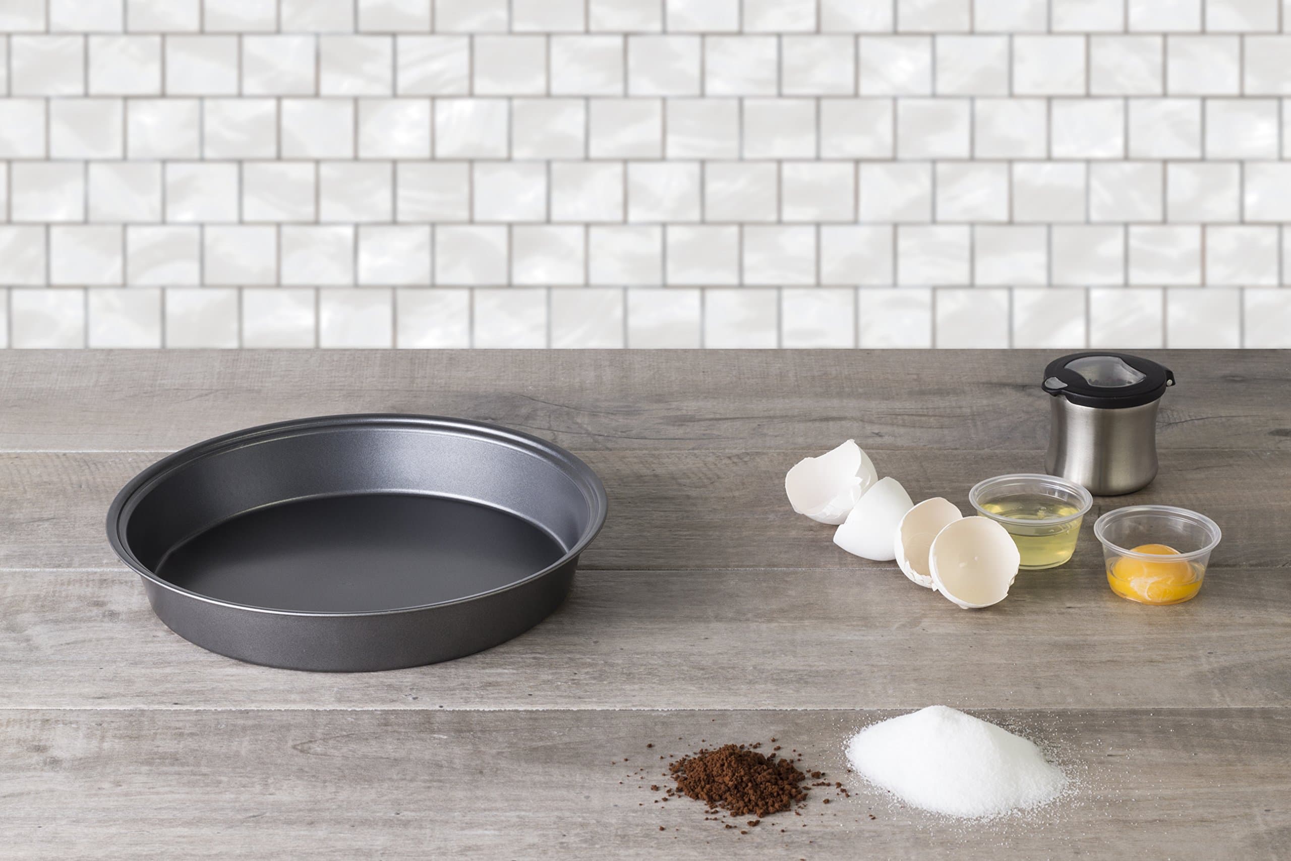 Sillpro Deluxe Nonstick Bakeware, Professional Round Cake Pan, Charcoal colored.