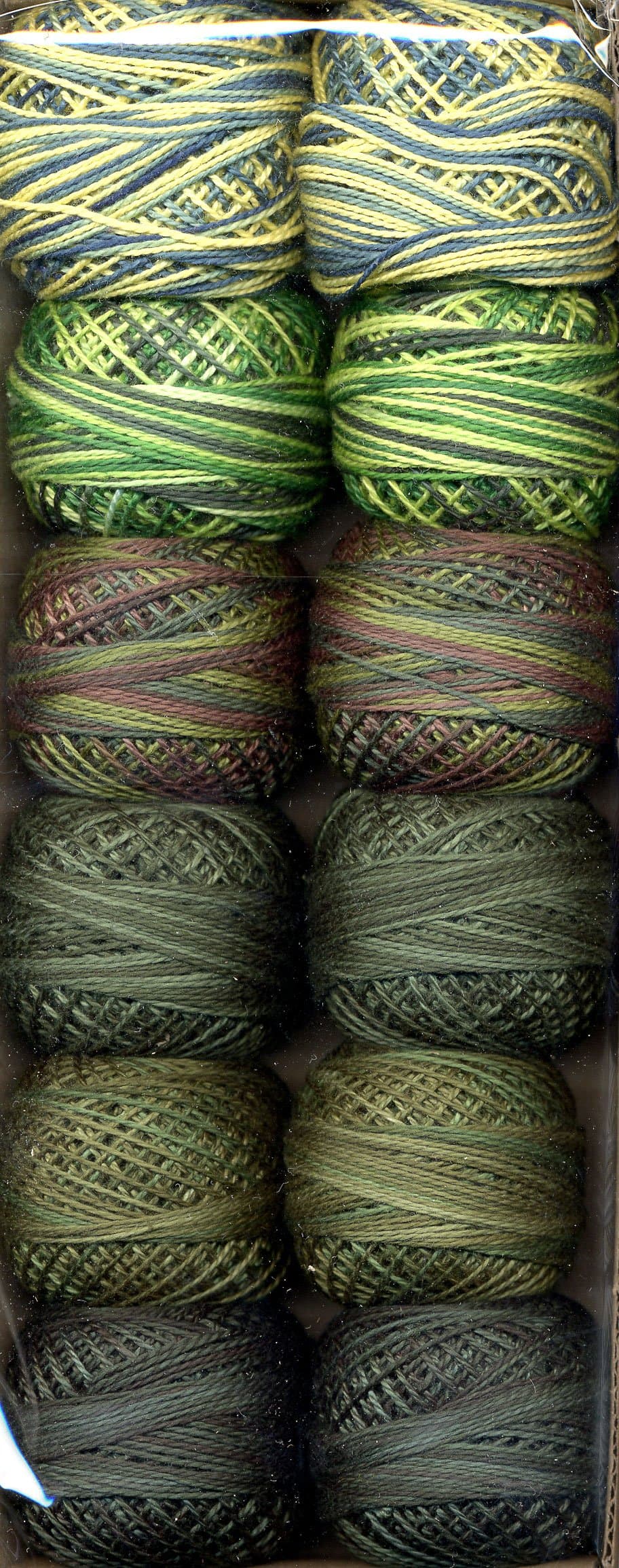 Valdani Size 12 Perle Cotton Embroidery Thread 2 in Green Collection (PC12-TwoGreen)