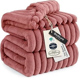 Bedsure Dusty Pink Full Blanket for Bed - GentleSoft Cozy Soft Blankets for Women, Cute Small Fleece Throws for Girls, Birthday Gifts for Women, Mothers Day Decor Gifts for Mom, 84x90 Inches