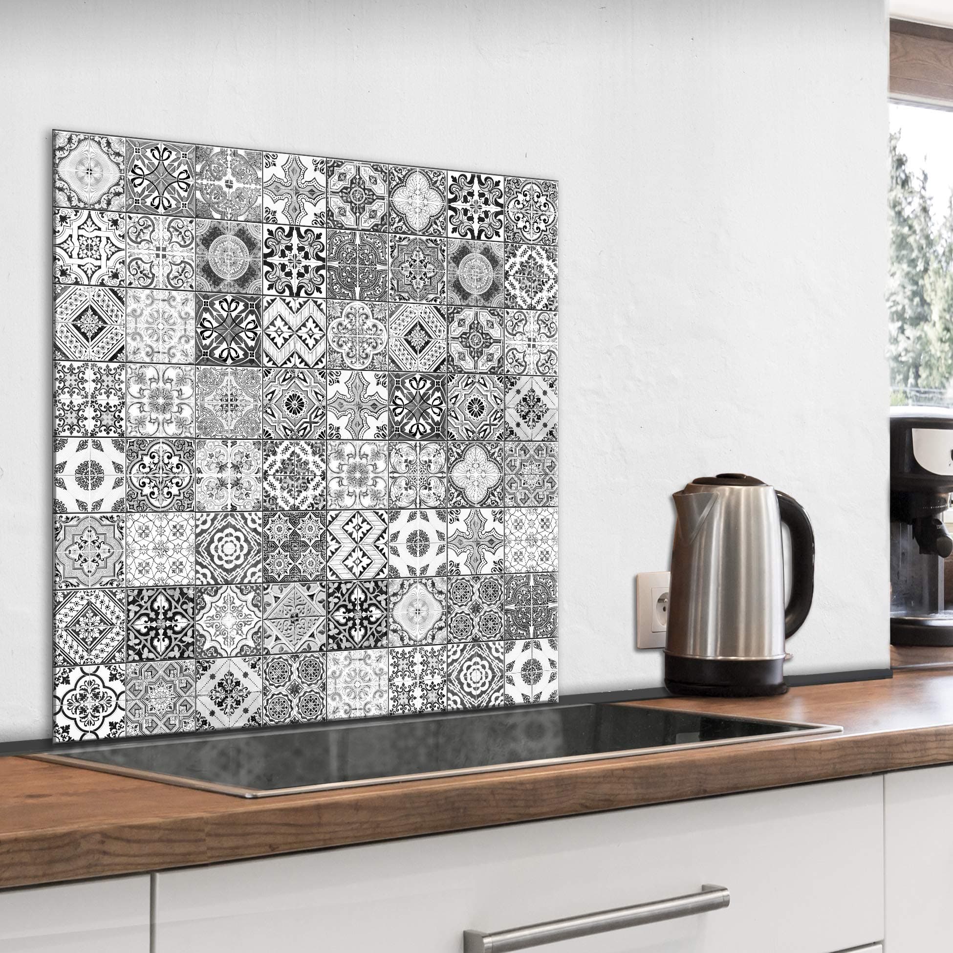 murando Glass Splashback for Kitchen Backsplash Cooker Protector Tempered Glass Decorative Wall Art Panel Heat Resistant Graphic 60x60 cm / 24"x24" Tiles Mosaic f-B-0288-aq-a